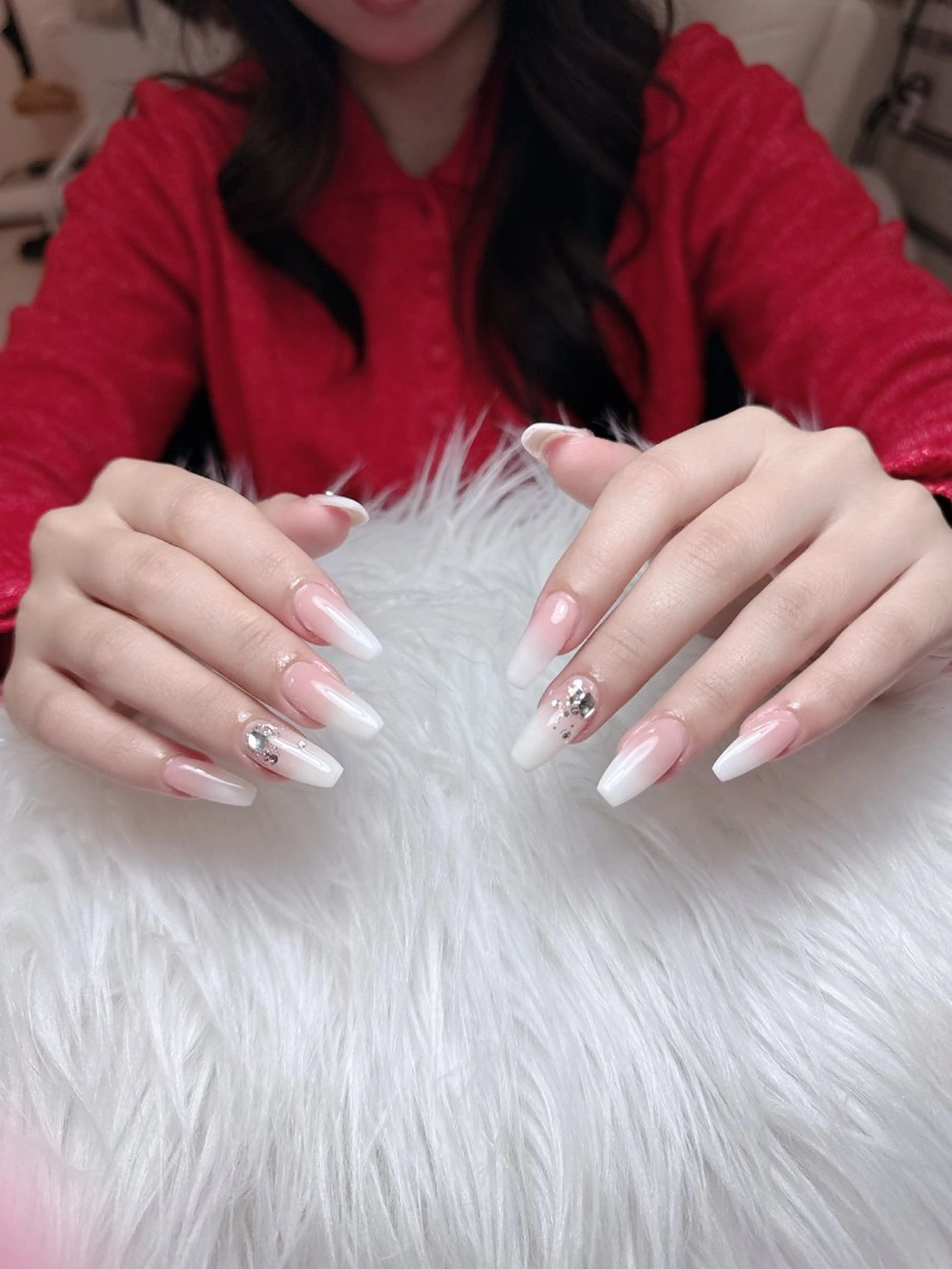 ネイル チークネイル ジェルネイル キラキラネイル 韓国ネイル マグネットネイル ハンドネイル Vp ネイルのネイルデザイン