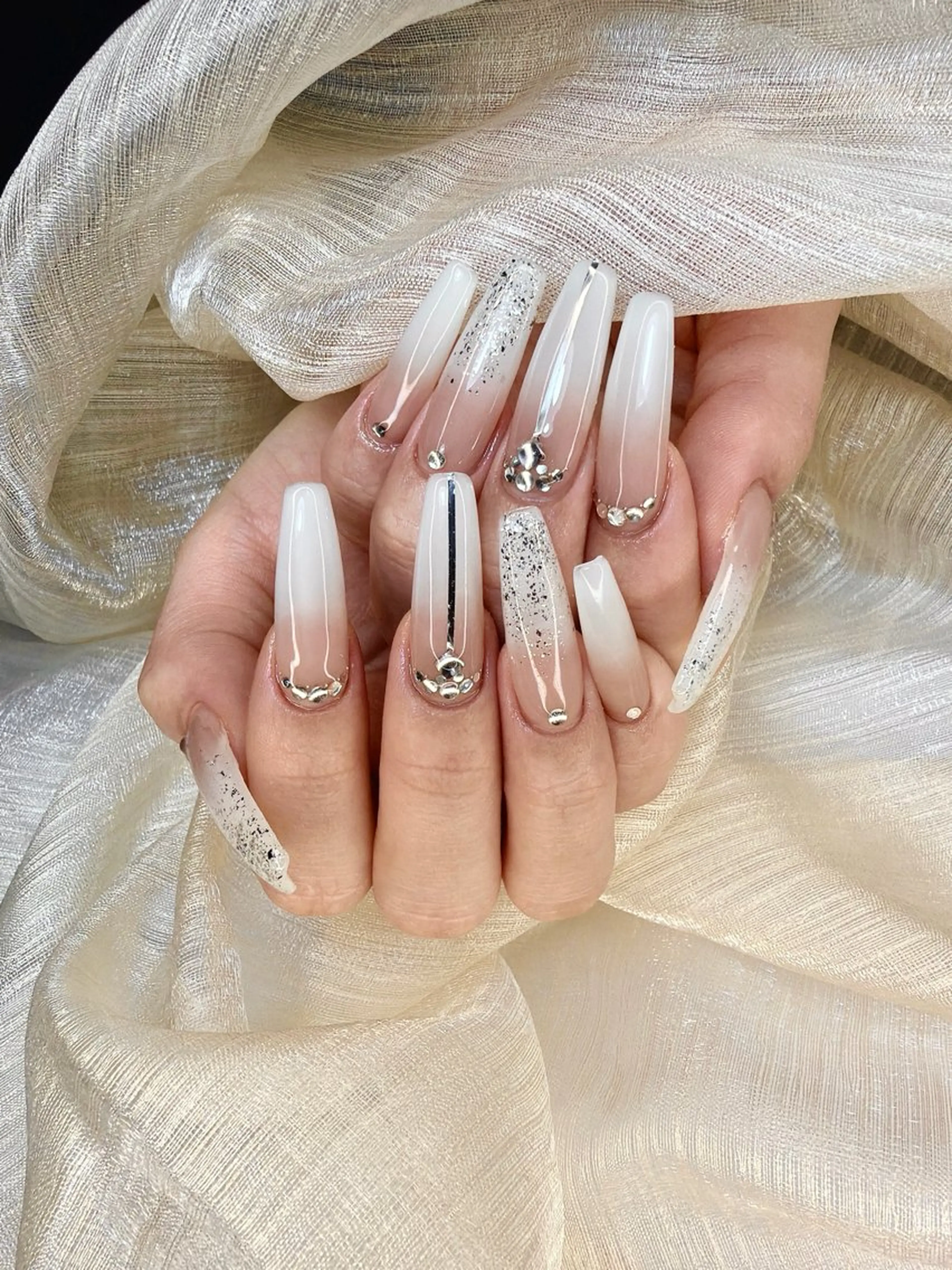 ネイル エンジェル ヒーリング 矢場町店のネイルデザイン