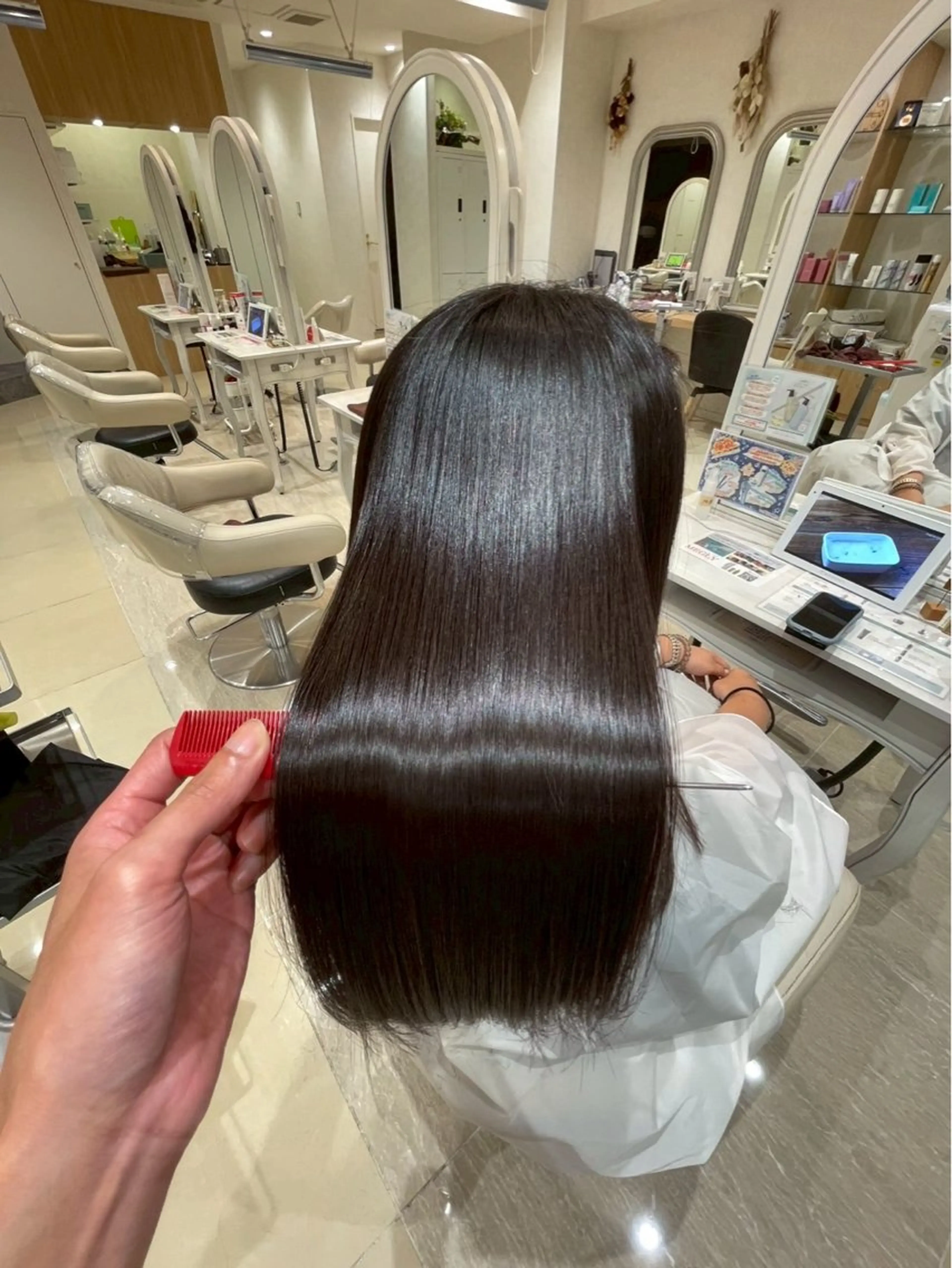 【若い方からご年配の方まで人気🌱】縮毛矯正の写真