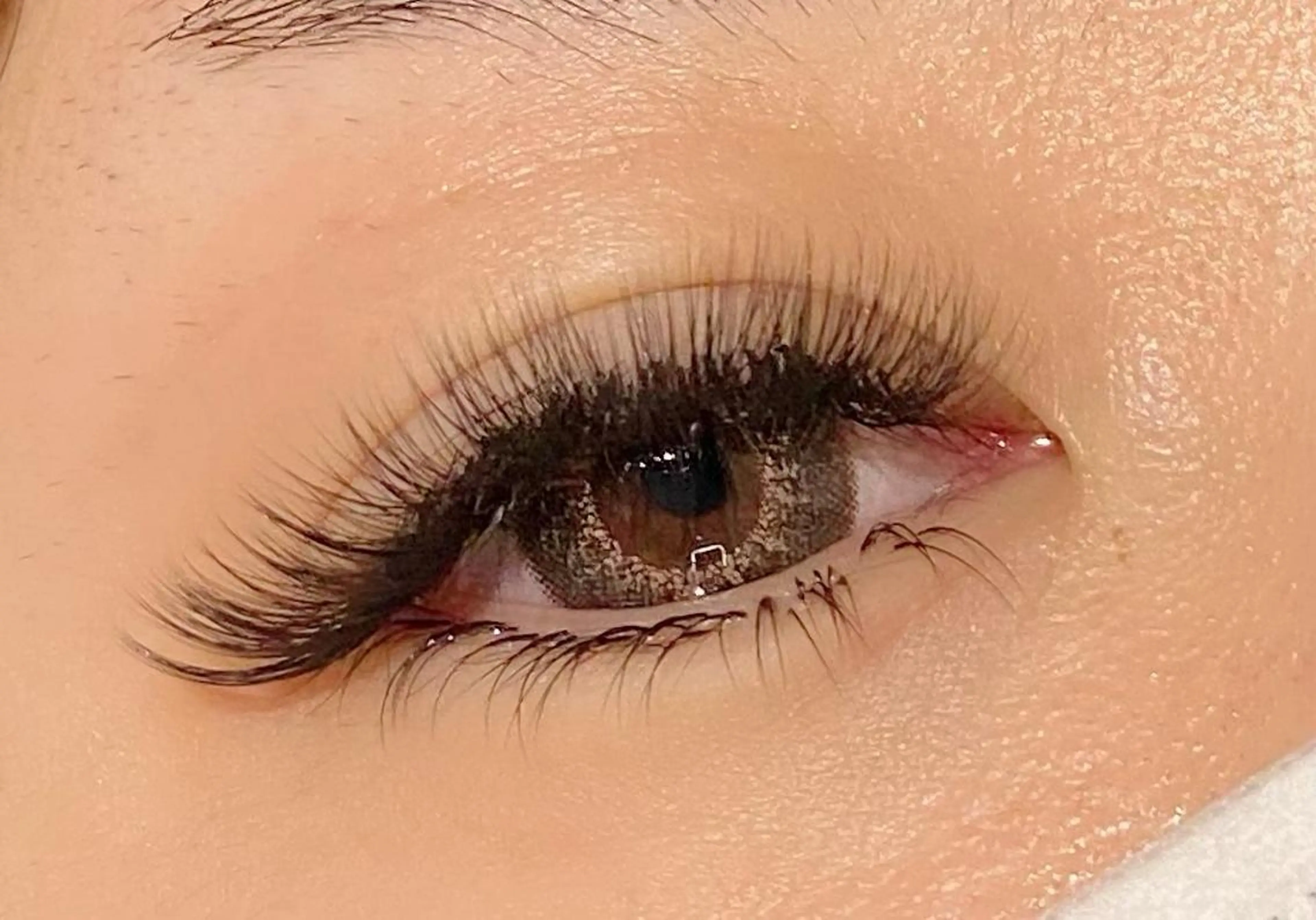 マツエク・マツパ 付け放題 下まつげエクステ ボリュームラッシュ マツエク アイデザイナー Key（ケイ）の眉毛・アイブロウイメージ