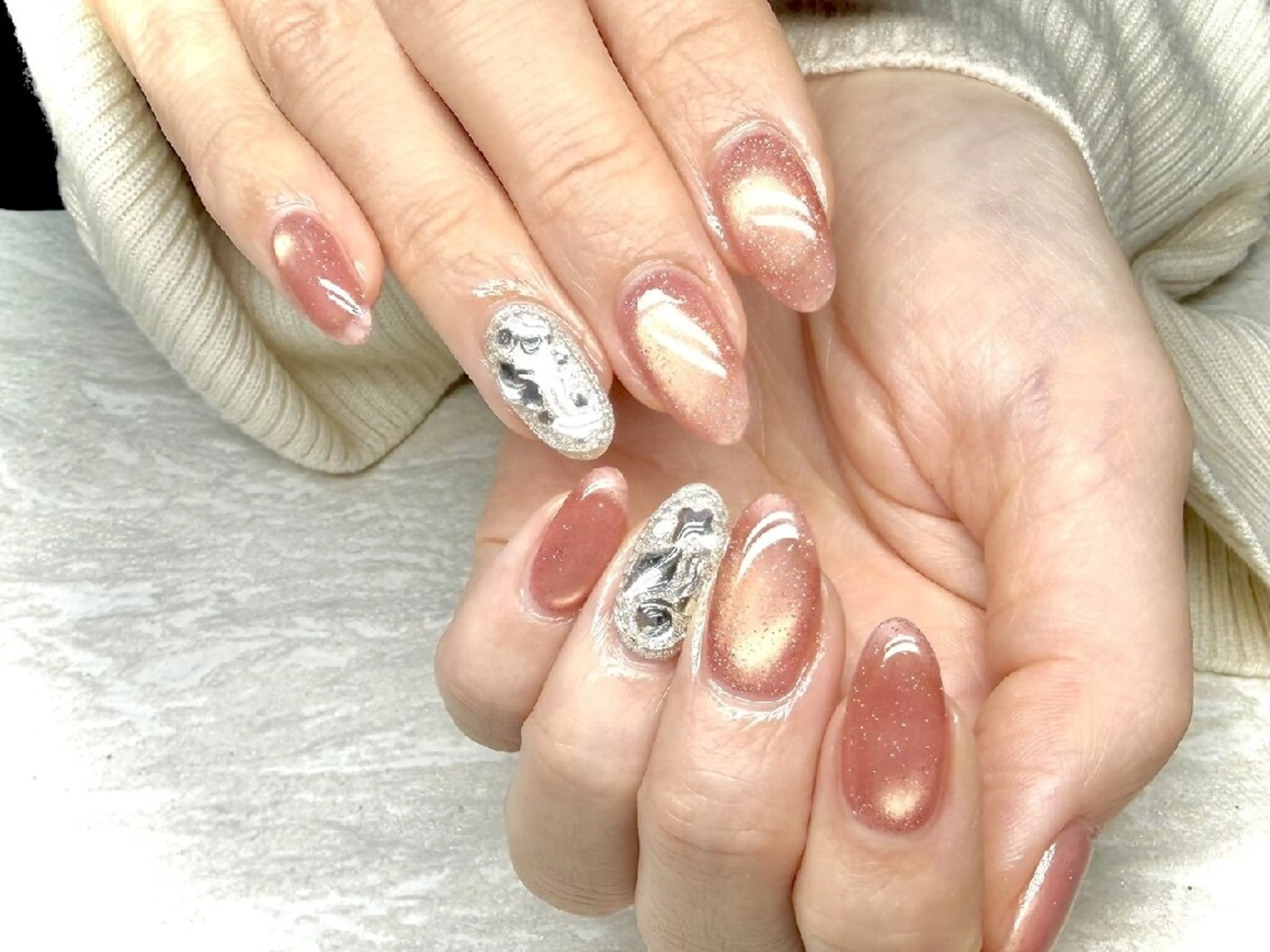 ネイル ハンドネイル JULIE NAILのネイルデザイン