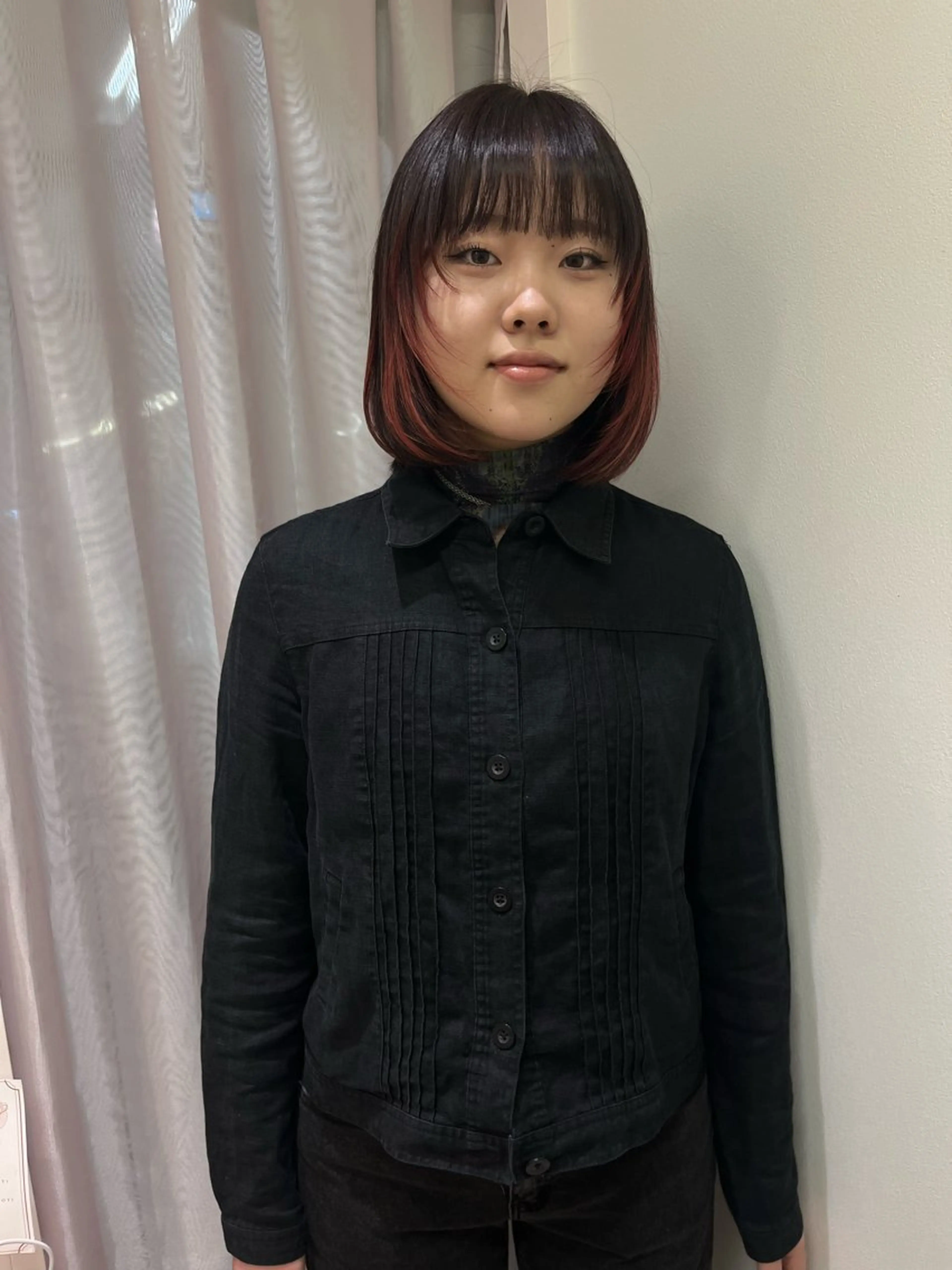 ショート カラー カット ヘアカラー トリートメント 松村 澪里のヘアスタイル