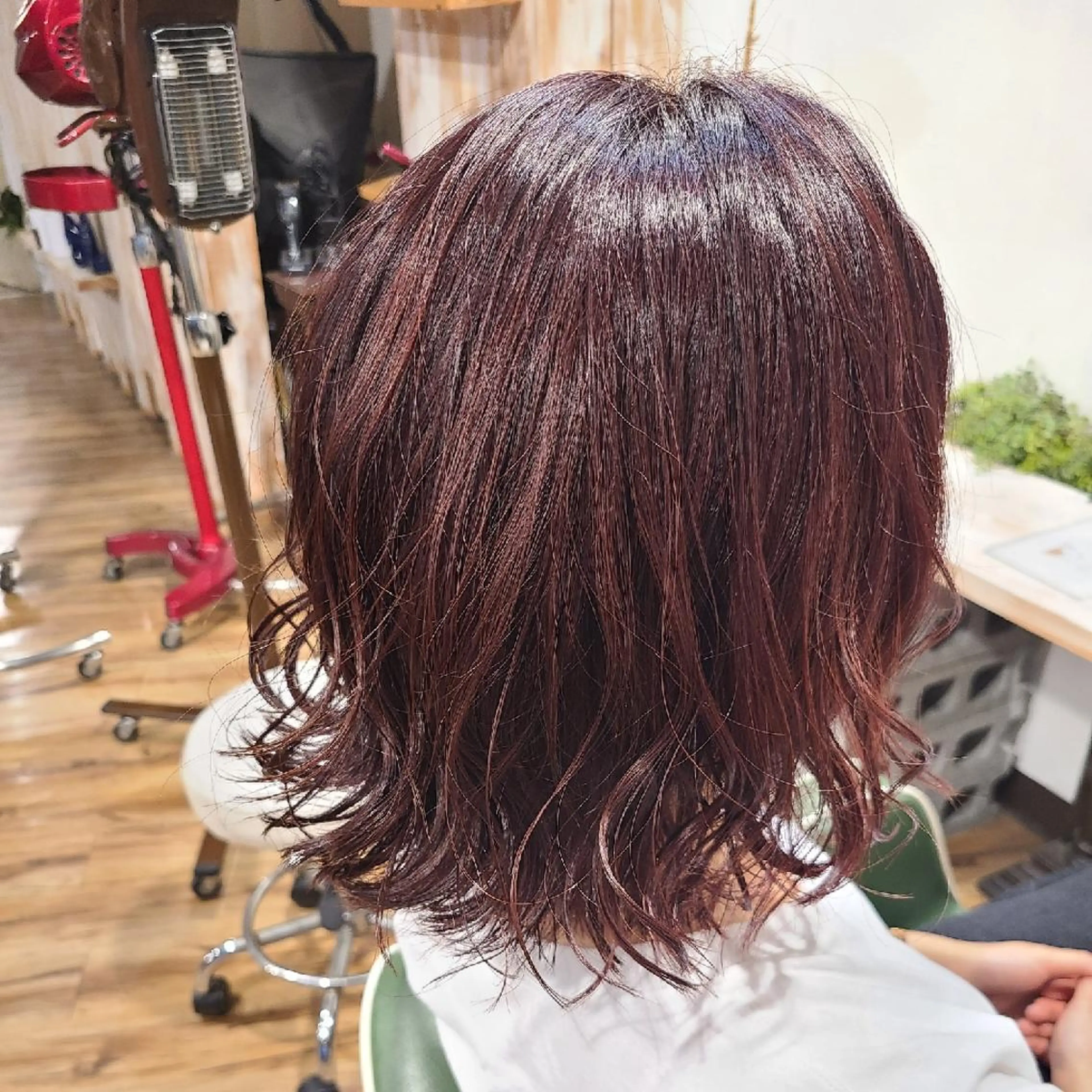 ショート カット ヘアカラー トリートメント SFIDA あいりのヘアスタイル