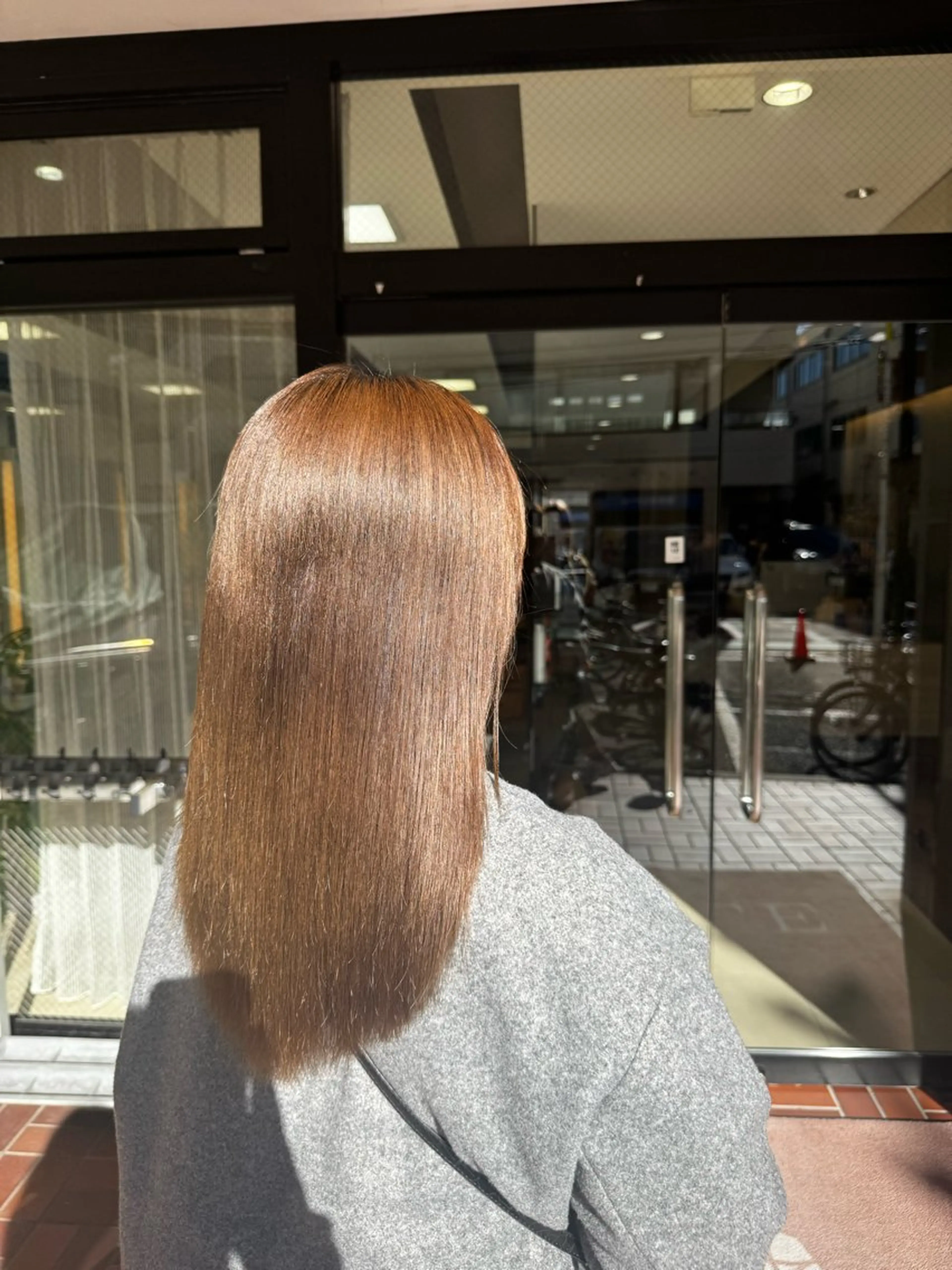 ロング ダブルカラーベージュ カラー/tuburaのヘアスタイル