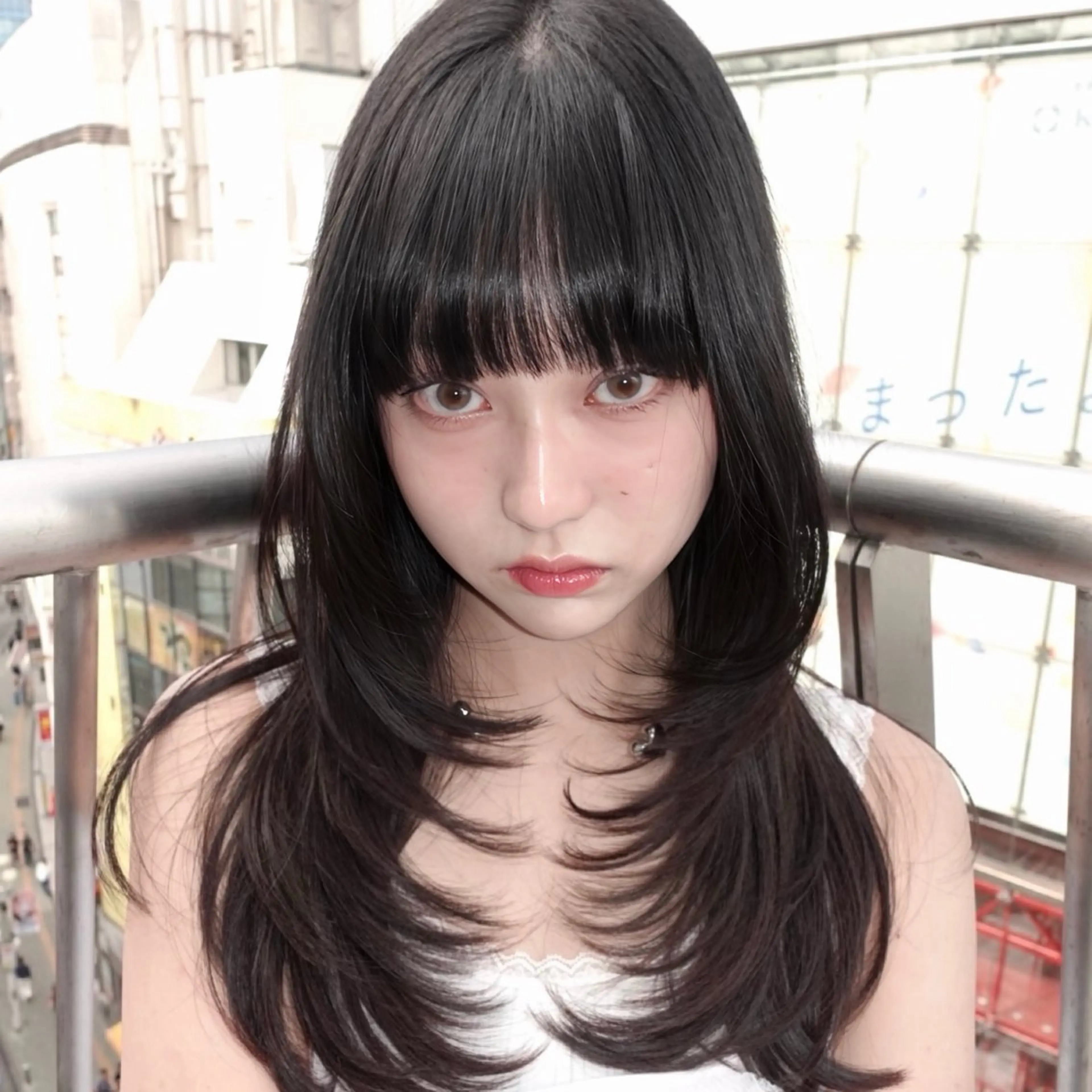 セミロング カラー 黒髪 ハッシュカット レイヤーカット 似合わせカット 小顔カット カット トリートメント レイヤーカット ハッシュカットのヘアスタイル