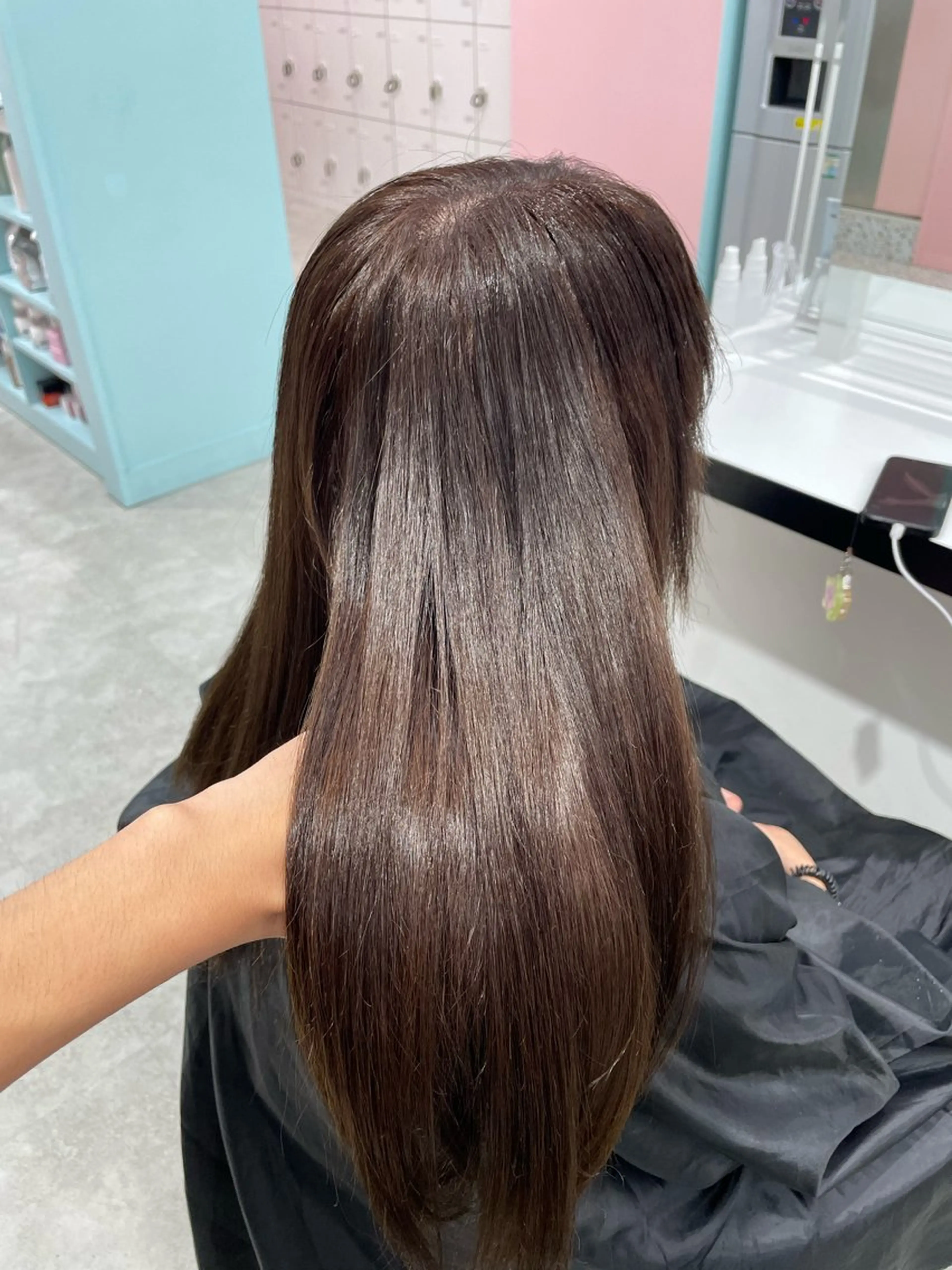 ロング カラー エフェクトブリーチ／ レイヤーカット／翔のヘアスタイル