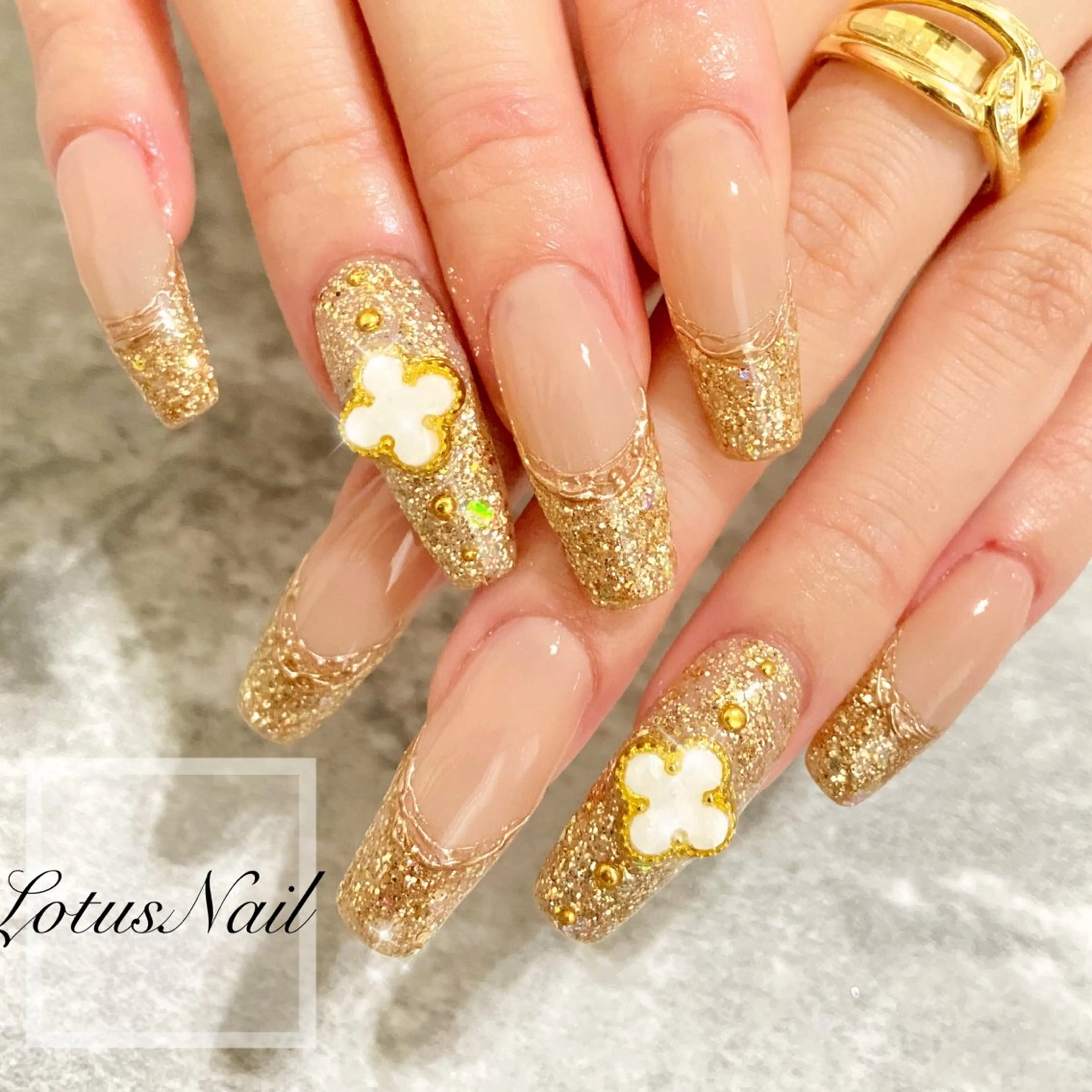 ネイル ハンドネイル Lotus Nailのネイルデザイン