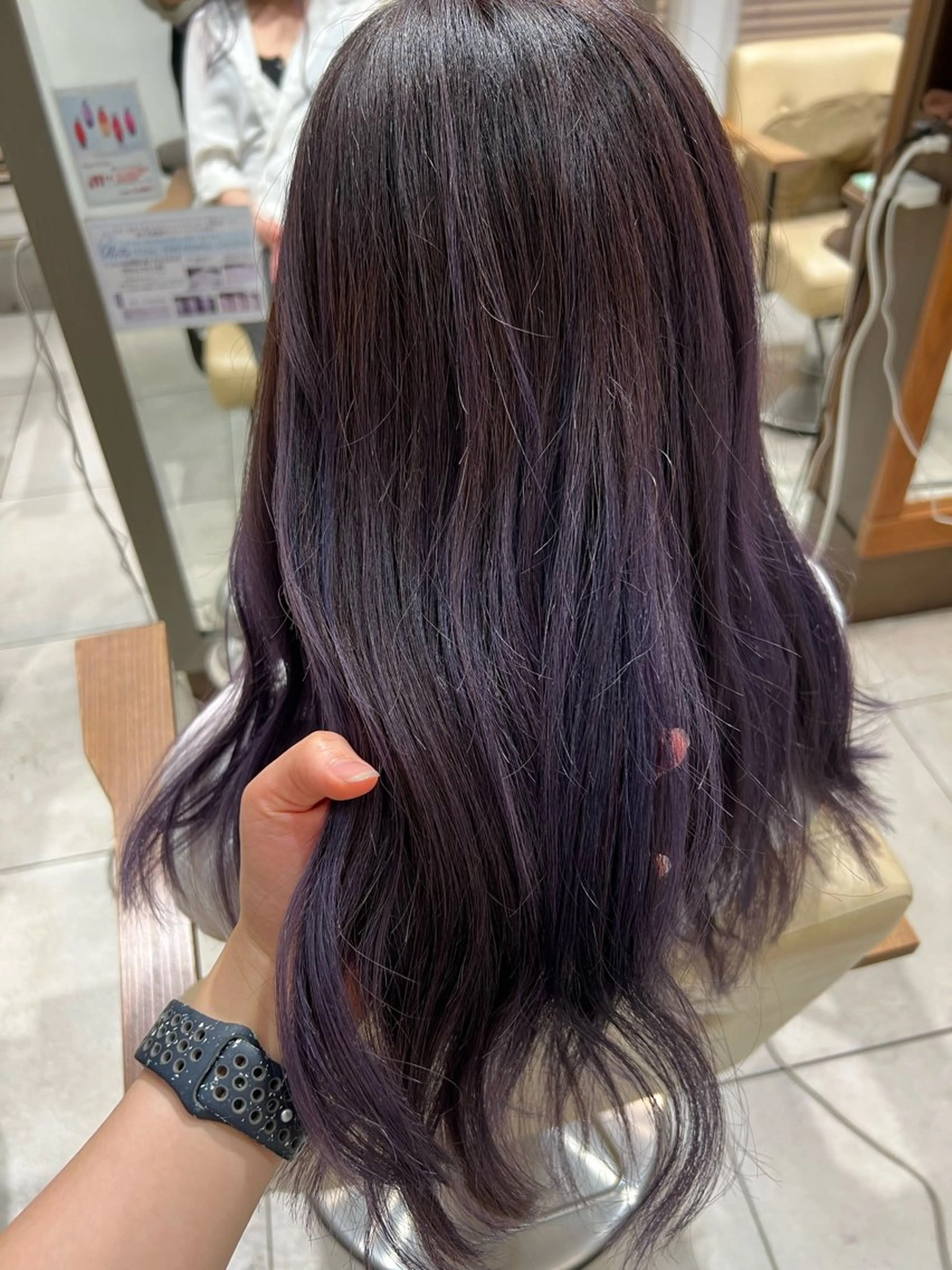 ロング カラー ブリーチ 遠藤 カンナのヘアスタイル