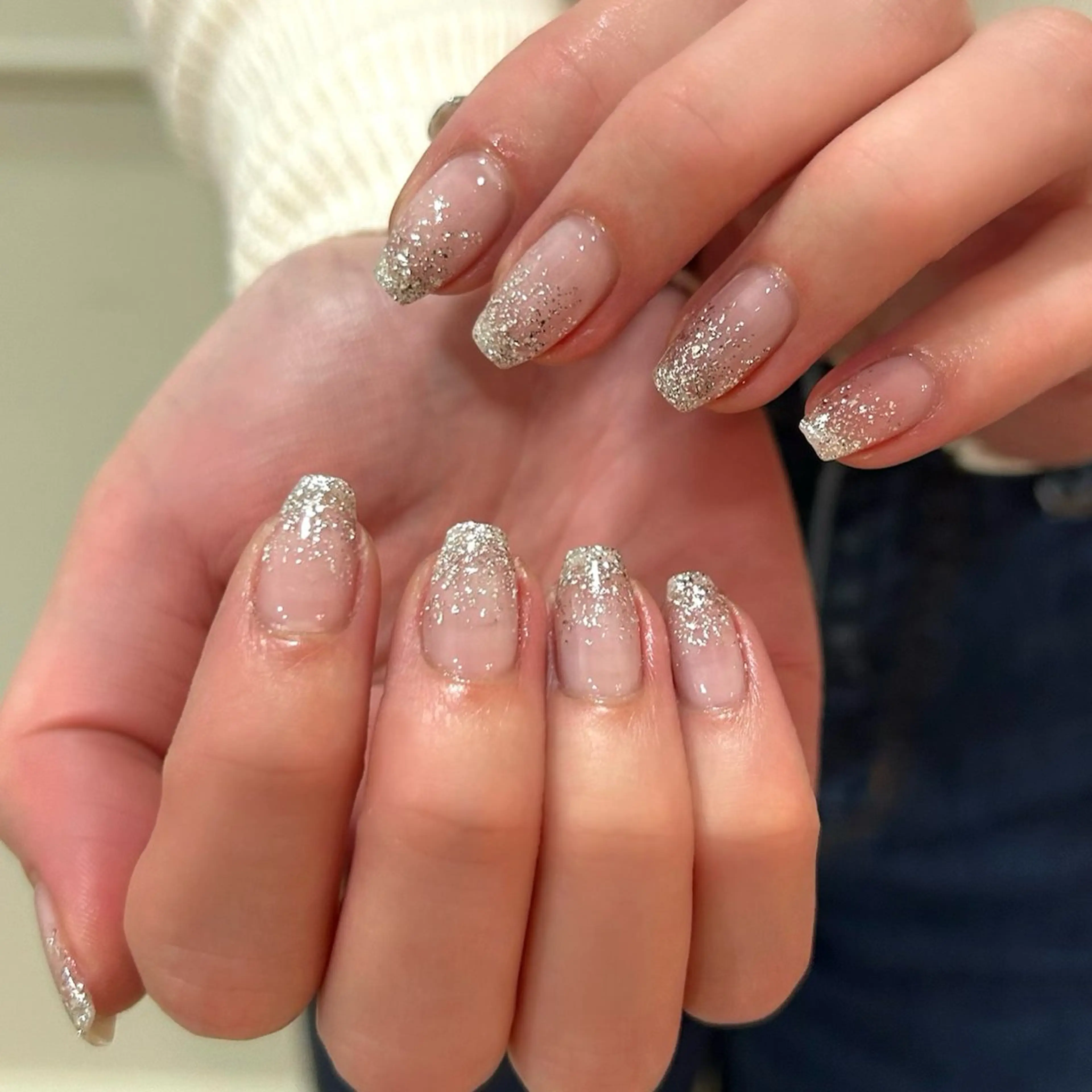 ネイル グラデーション ラメ(グリッター) ラメグラデーション 山本 彩加のネイルデザイン