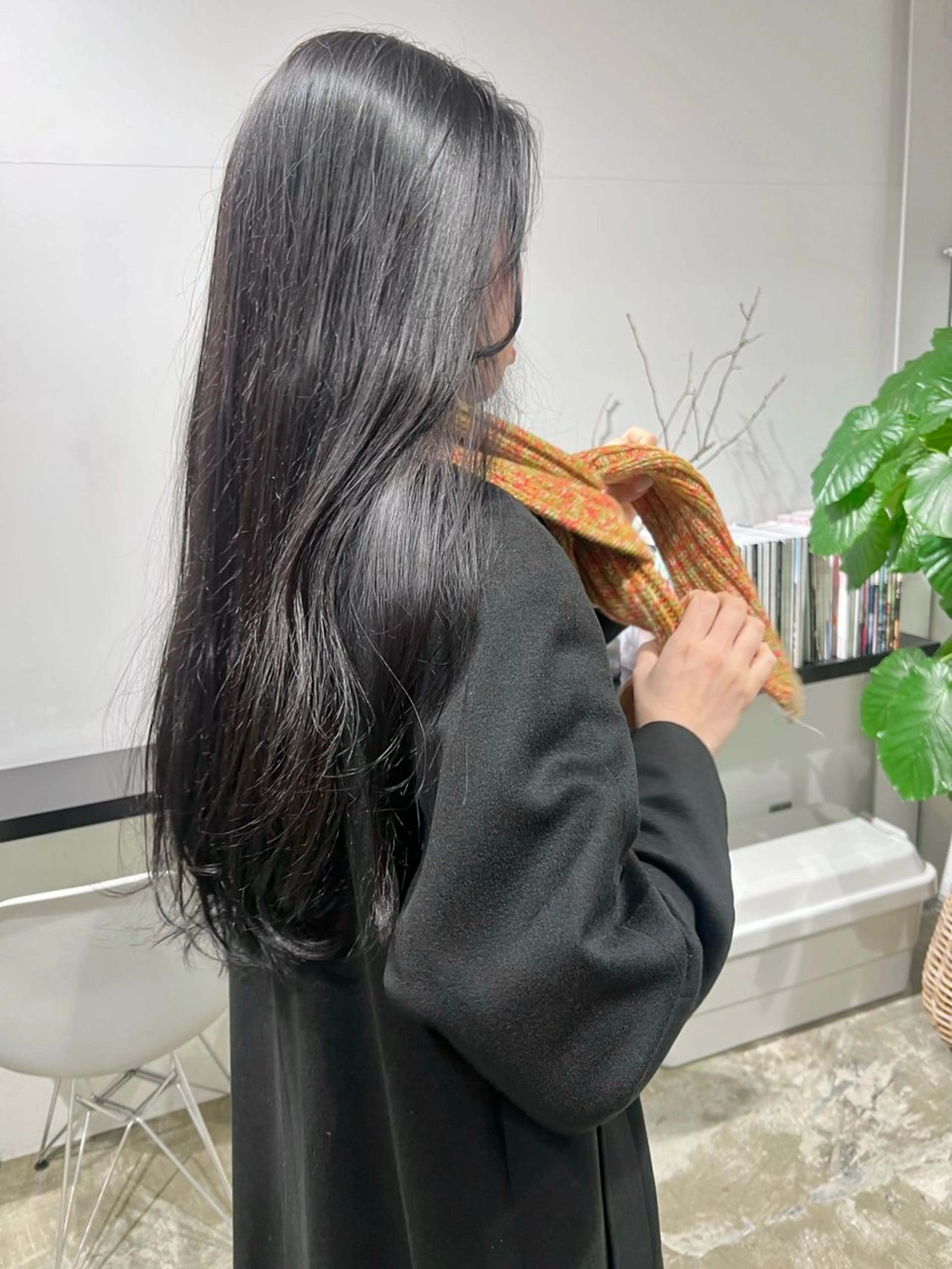 ロング カット ヘアカラー トリートメント 石井 菜々のヘアスタイル