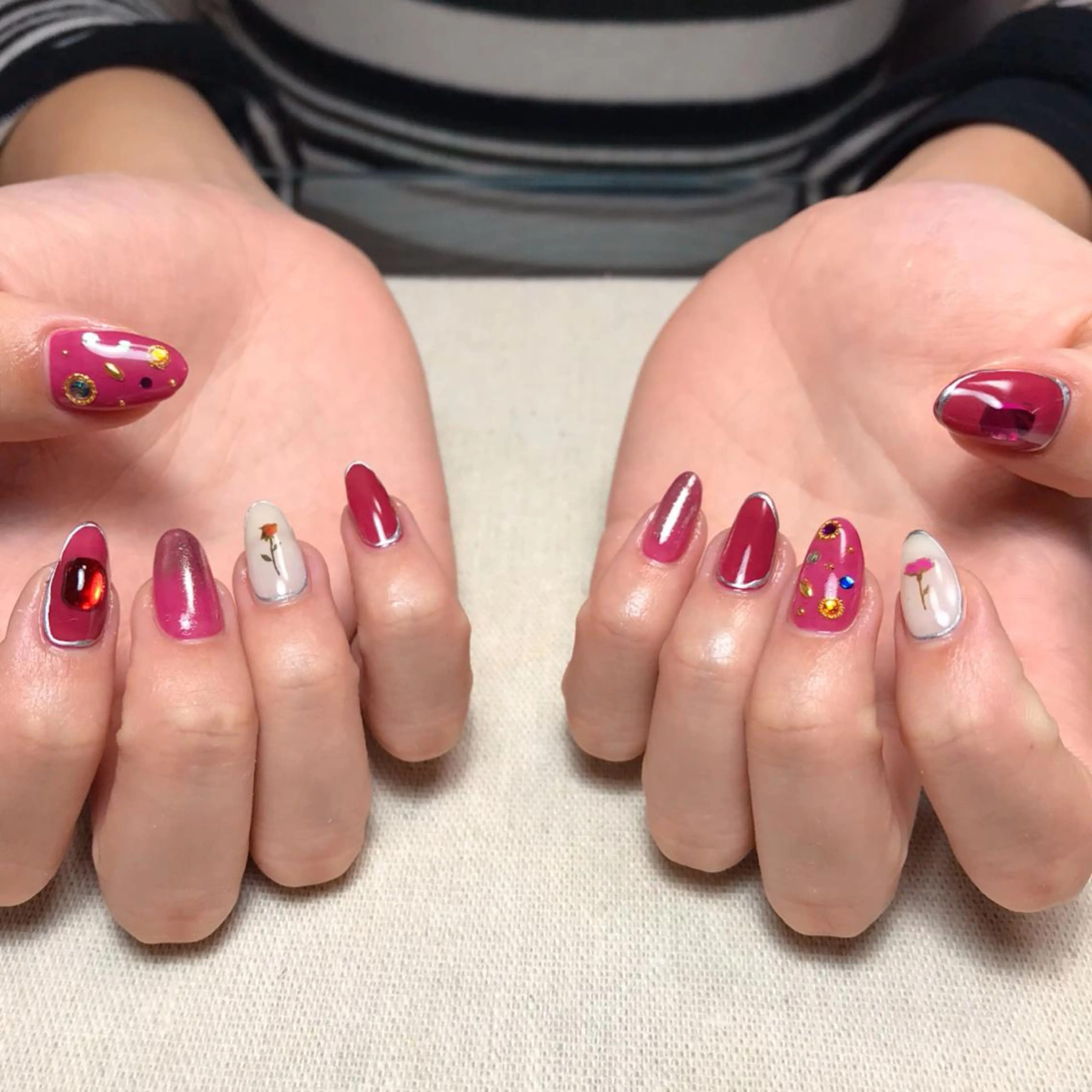 ネイル ハンドネイル 💅 Ai.のネイルデザイン