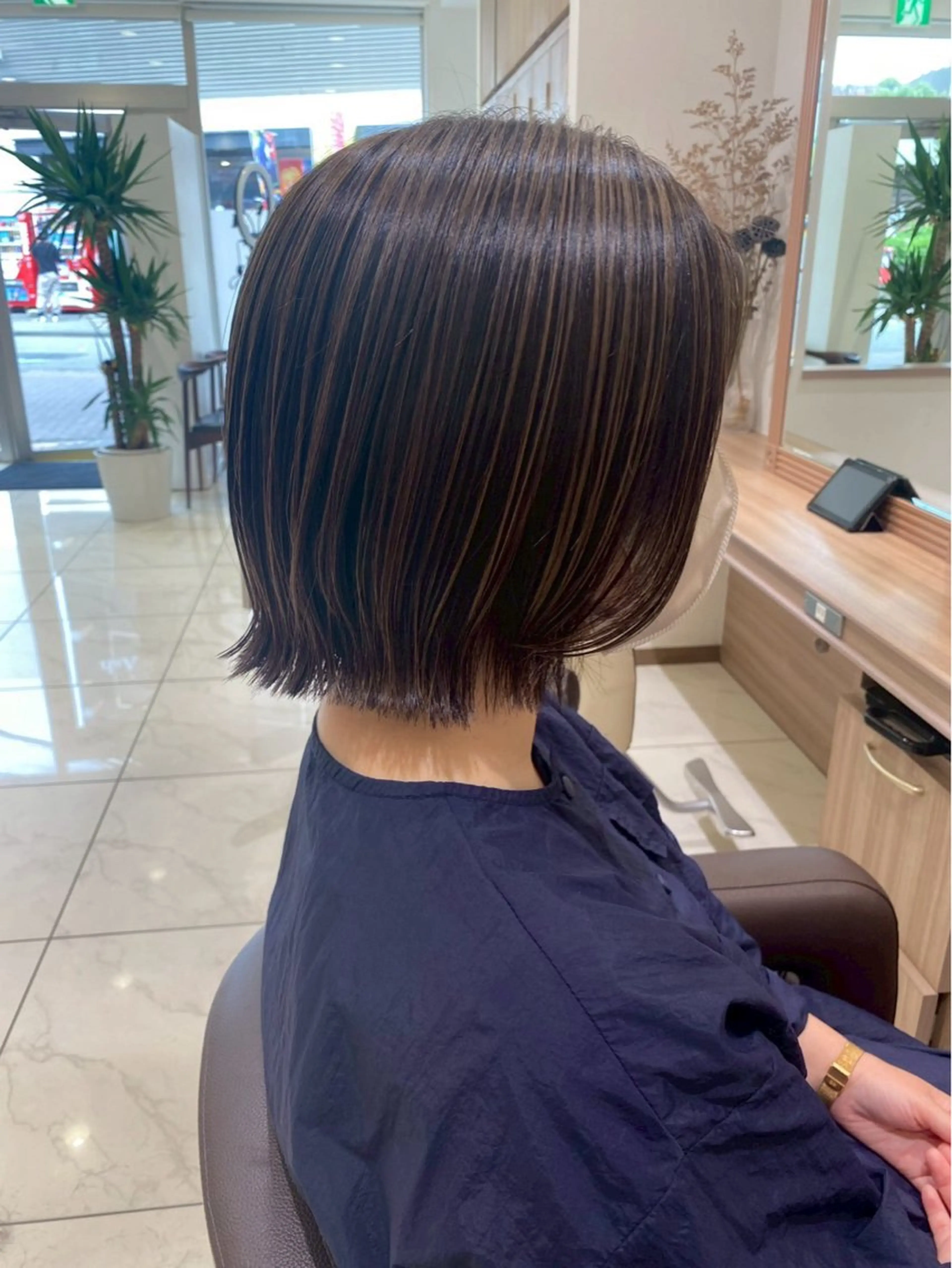 ミディアム カラー ハイライトカラー ハイライト 三川 洋樹のヘアスタイル