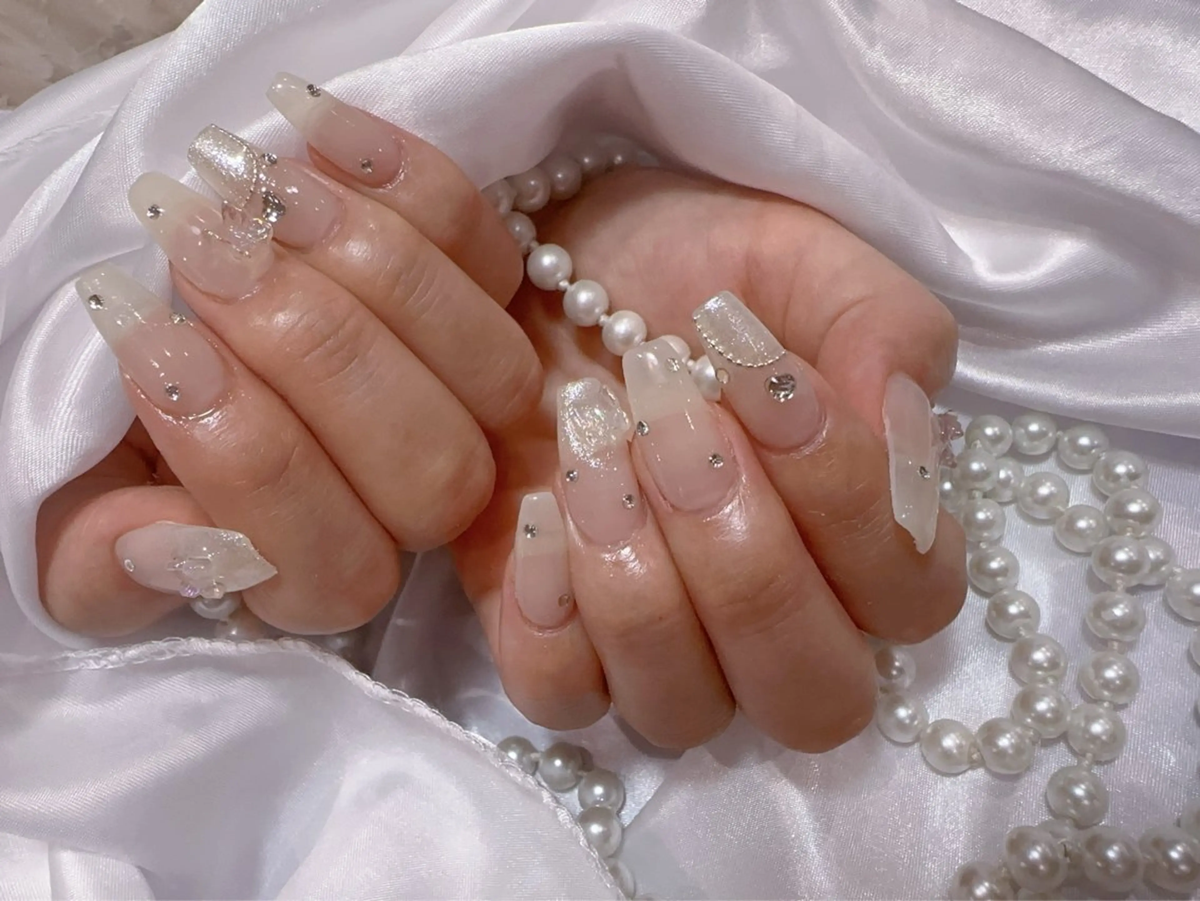 ネイル アートネイル フラッシュネイル フレンチネイル ジェルネイル ガラスフレンチ ハンドネイル You&Me Miyuのネイルデザイン