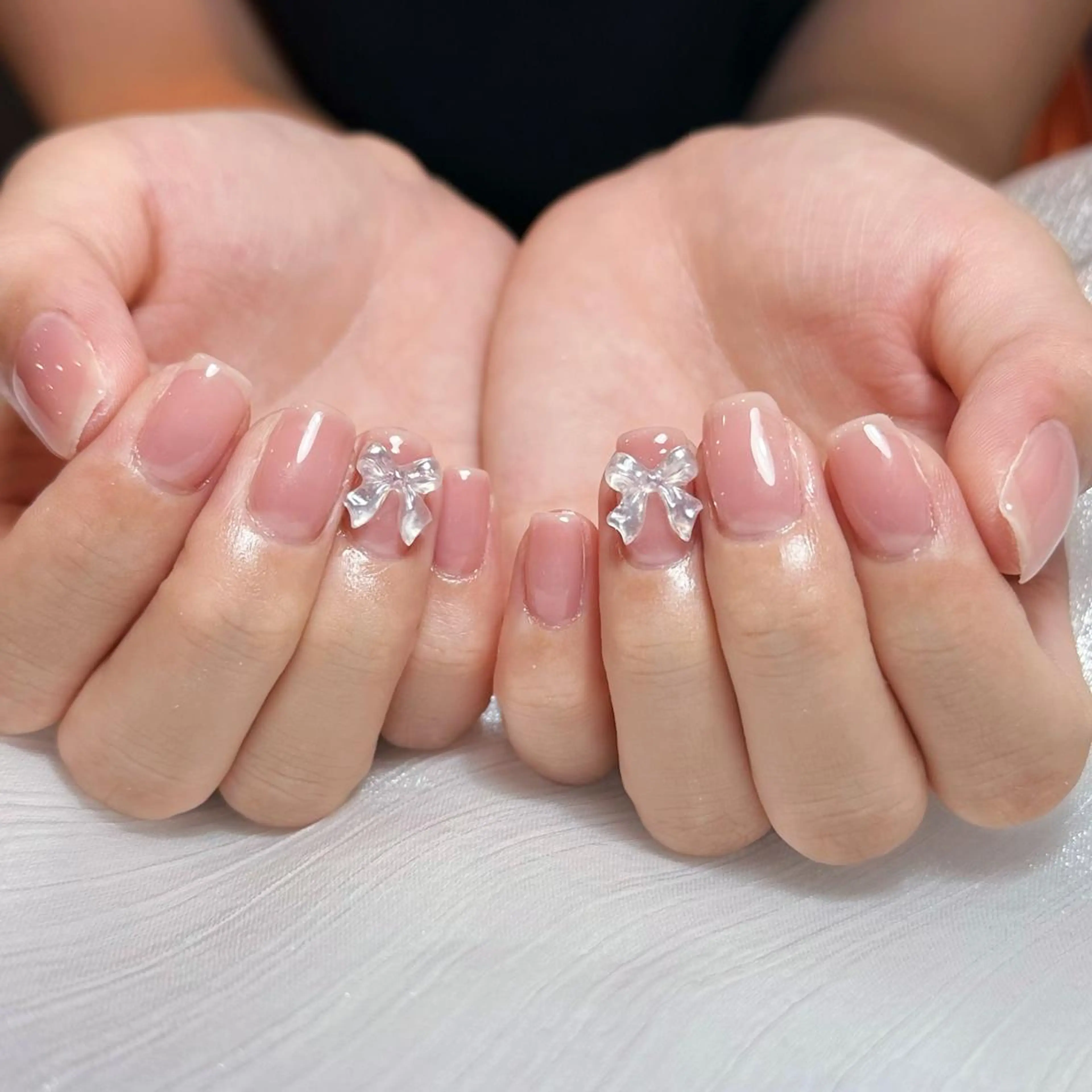 ネイル アートネイル オーロラネイル ガーリー キラキラネイル 韓国ネイル ハンドネイル DIANMOND NAIL🌸のネイルデザイン