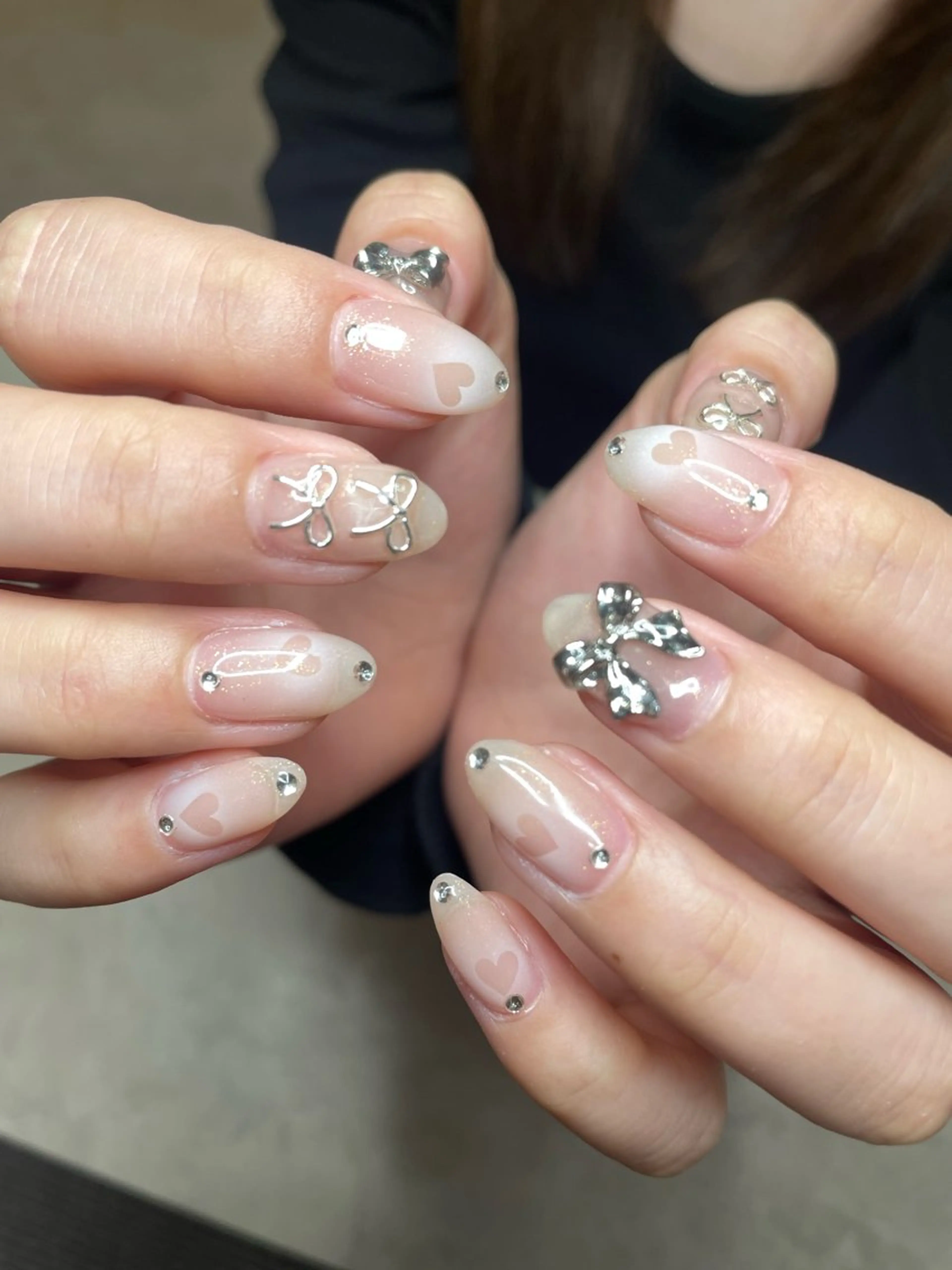 ネイル リボン ハンドネイル ネイル＆脱毛サロン ユイカのネイルデザイン