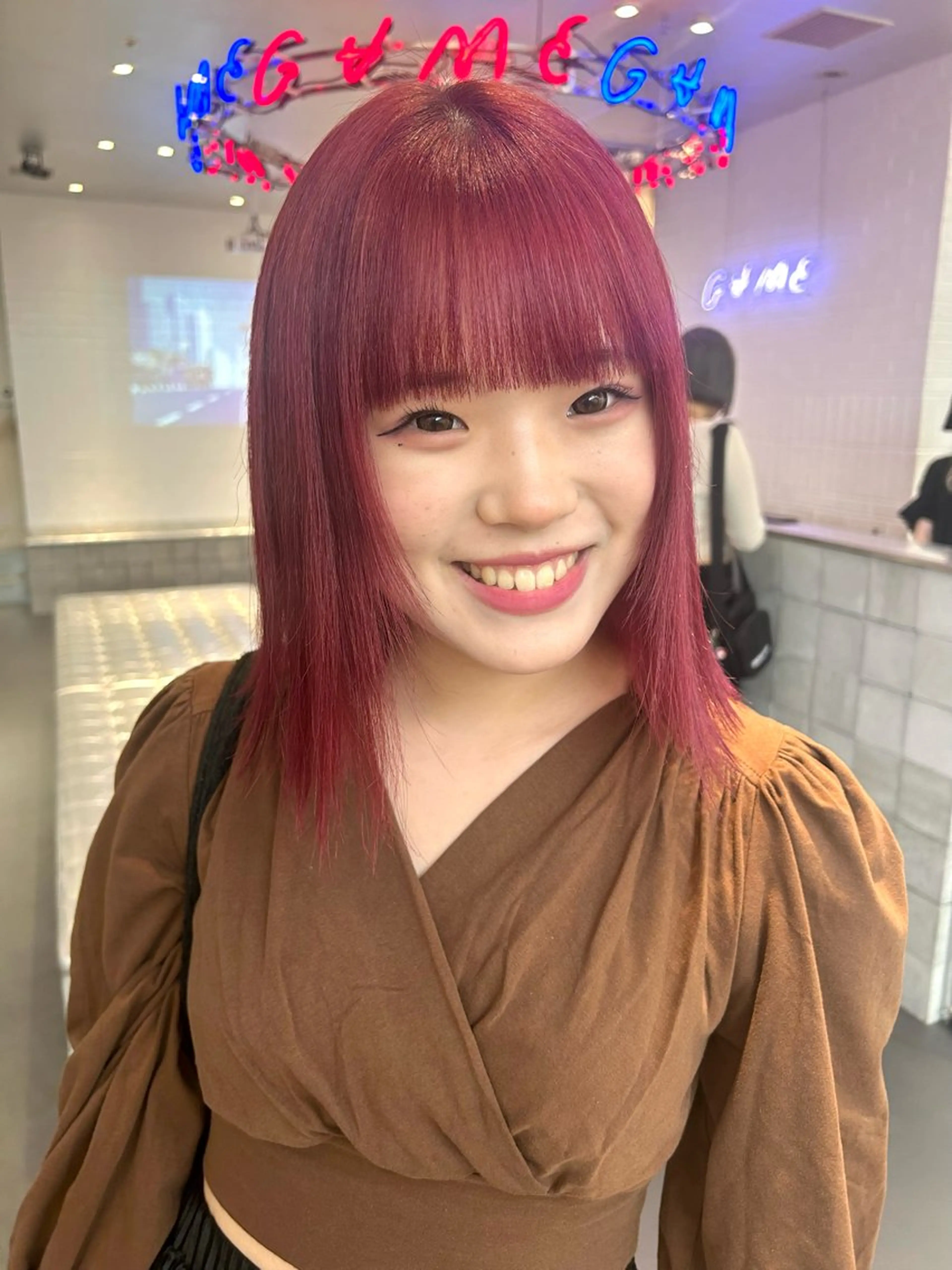 ミディアム カラー ピンクカラー 光透け髪🫧 moekaのヘアスタイル