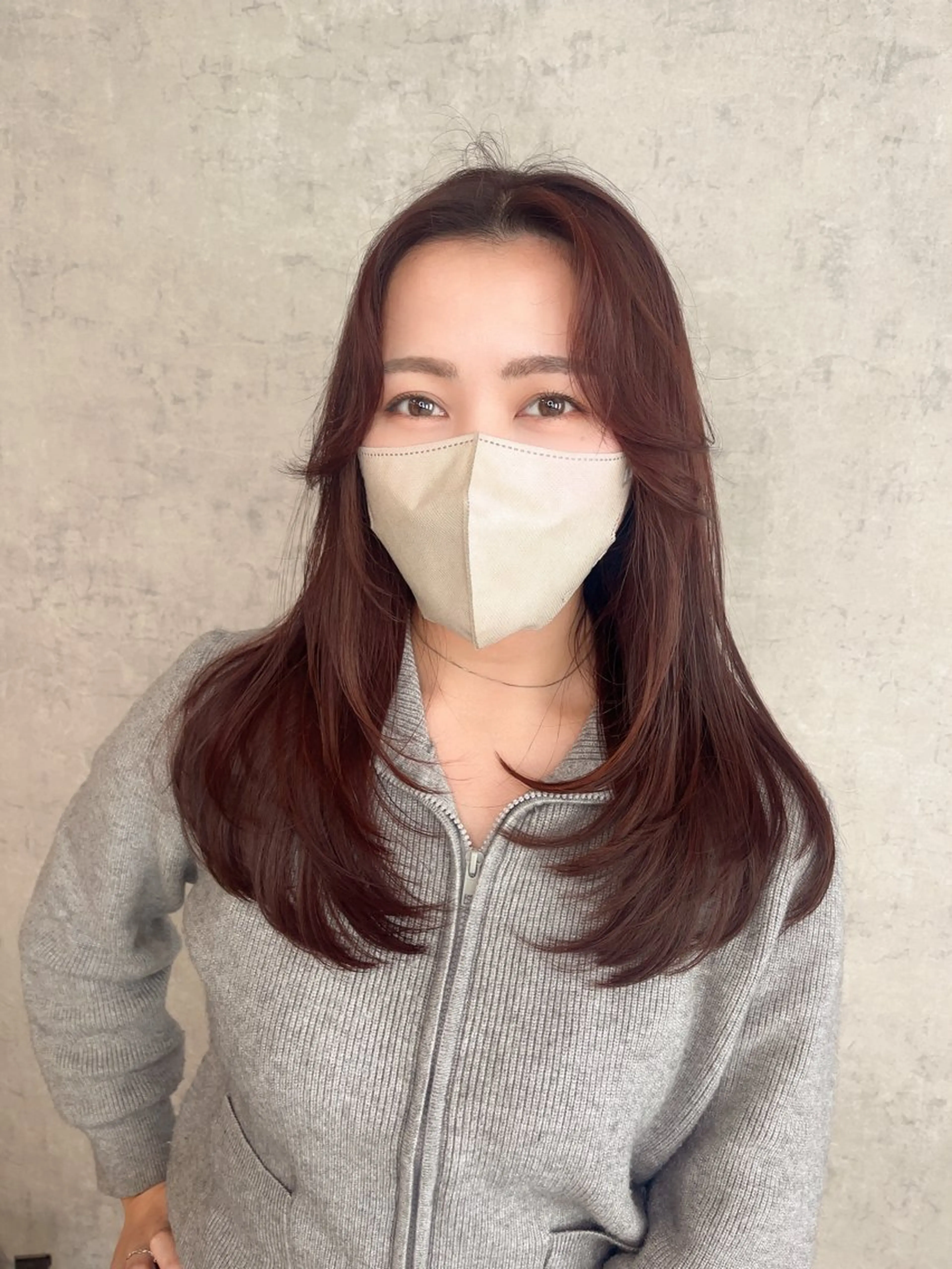 セミロング KAEDE🎀 ジャニオタ美容師のヘアスタイル