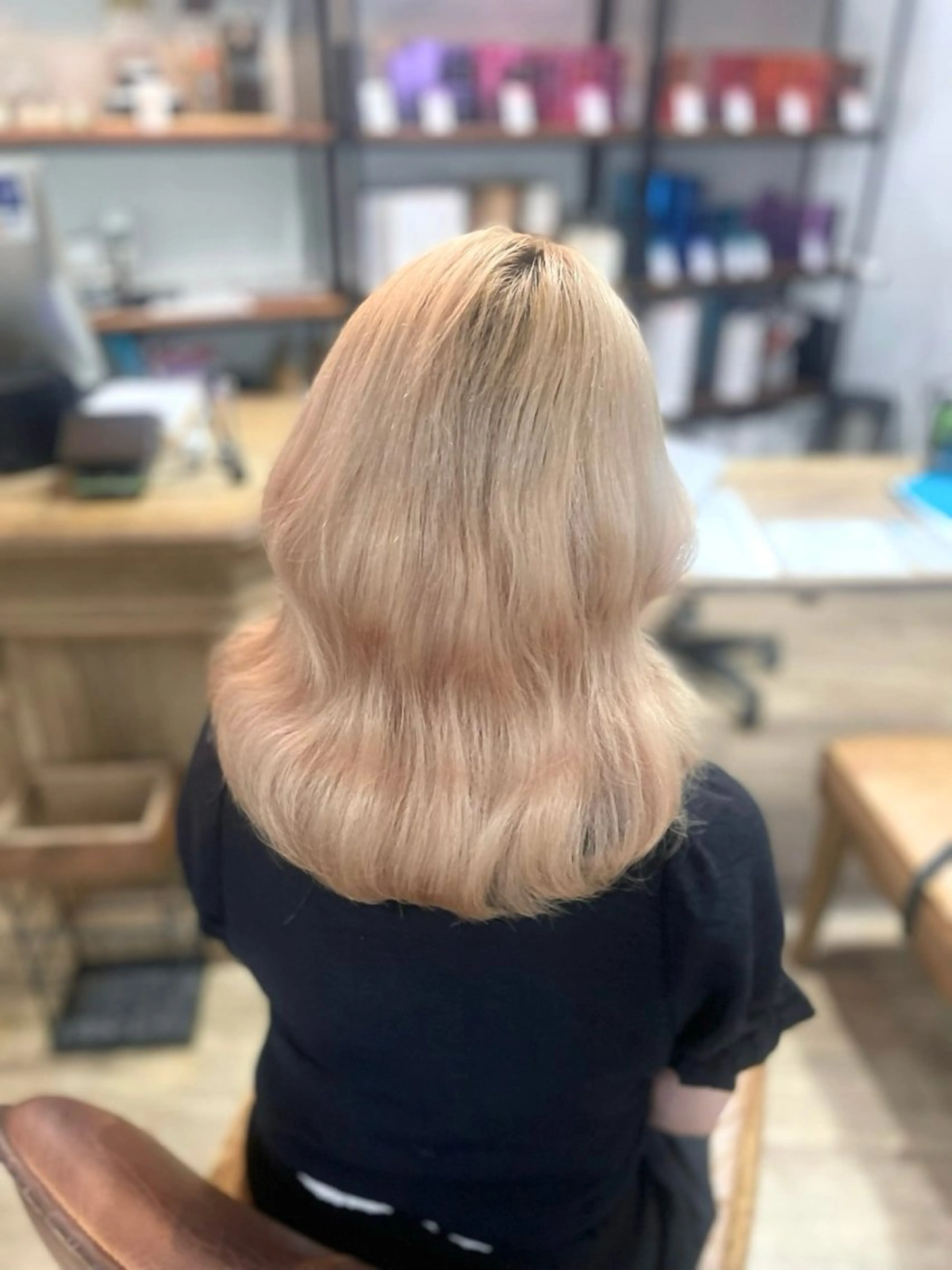 ミディアム カット ヘアカラー トリートメント ももか /韓国style🖤のヘアスタイル