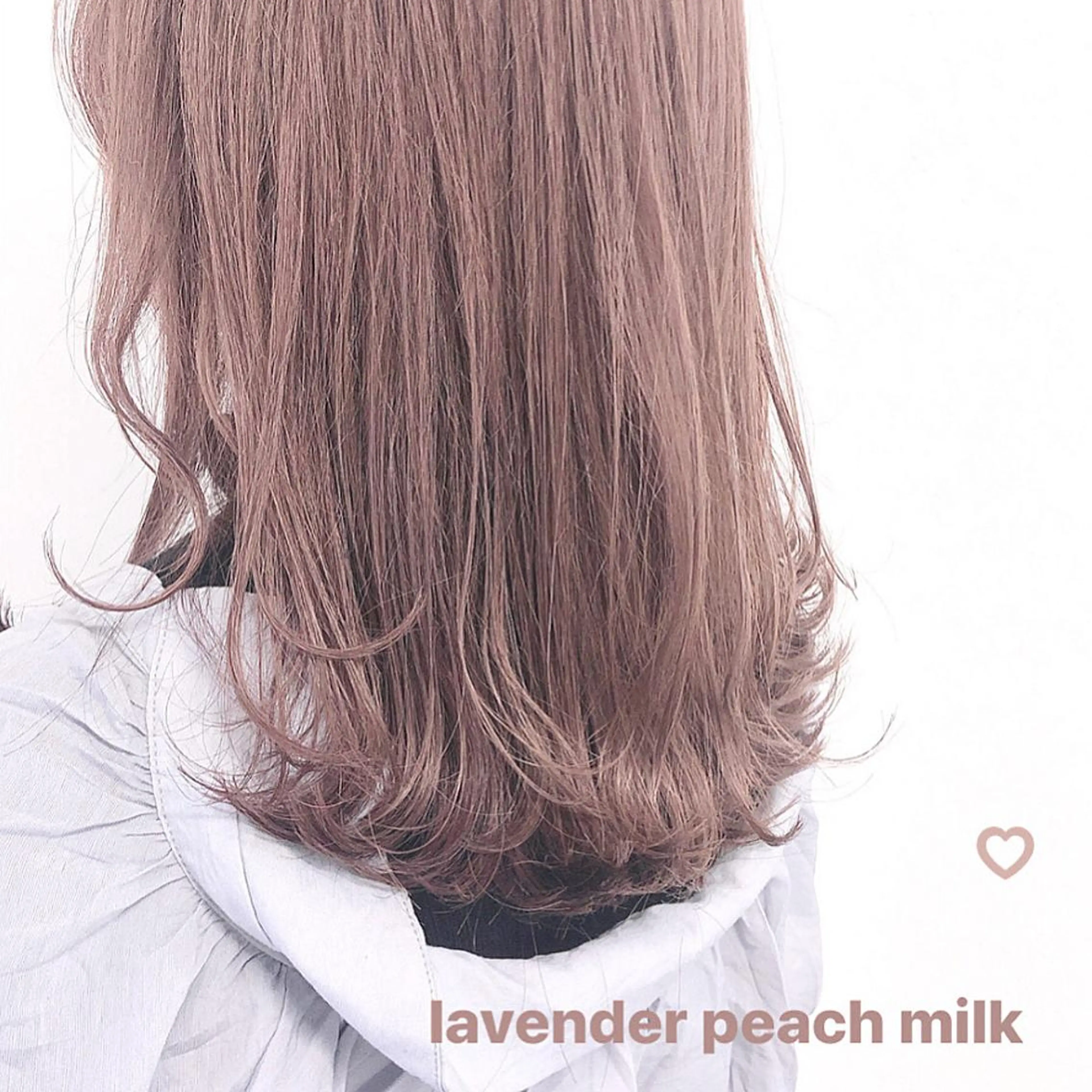 セミロング misaki🎀 まろみ透け感カラーのヘアスタイル