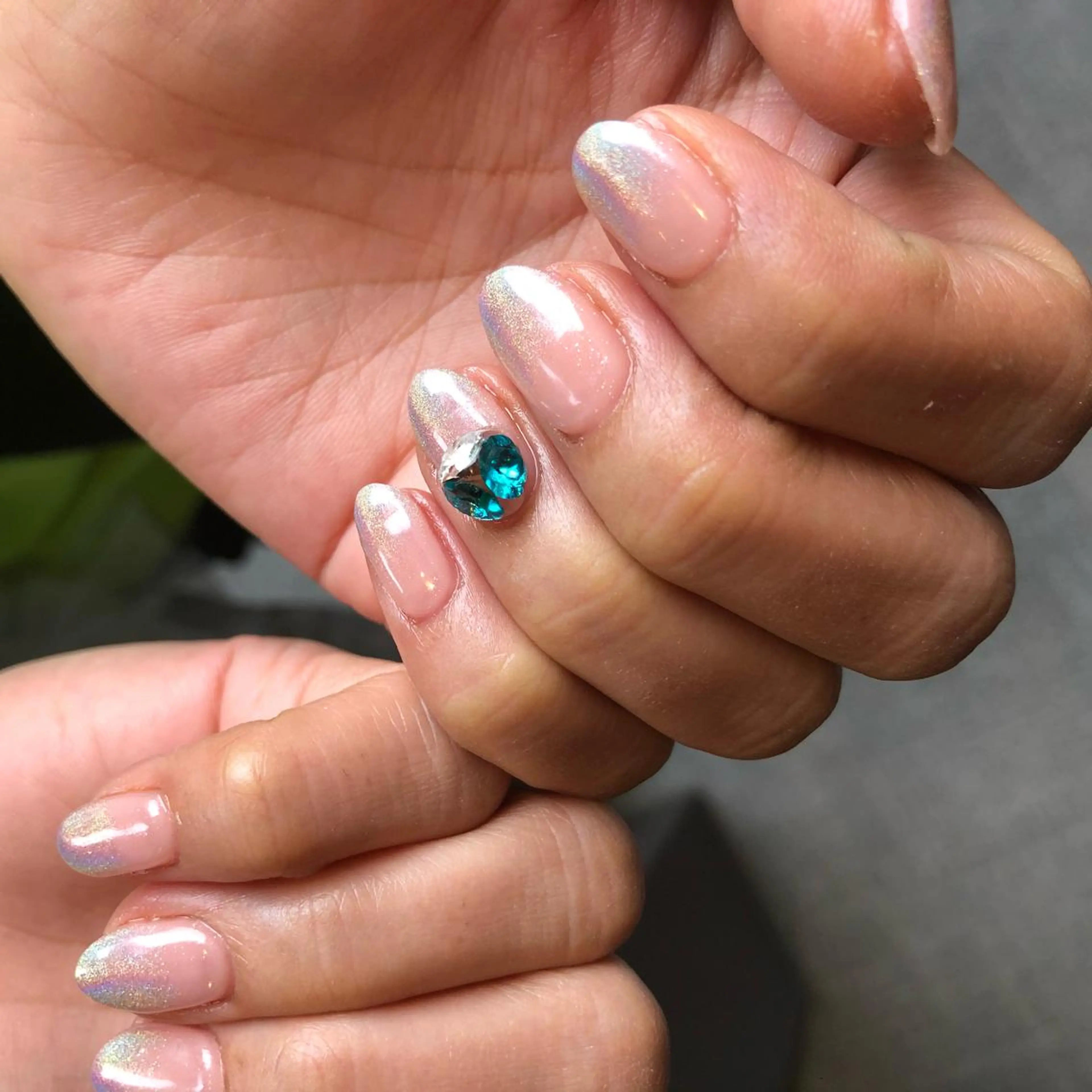 ロング カラー ヘアアレンジ キッズ ネイル マツエク・マツパ 福田 加奈のネイルデザイン