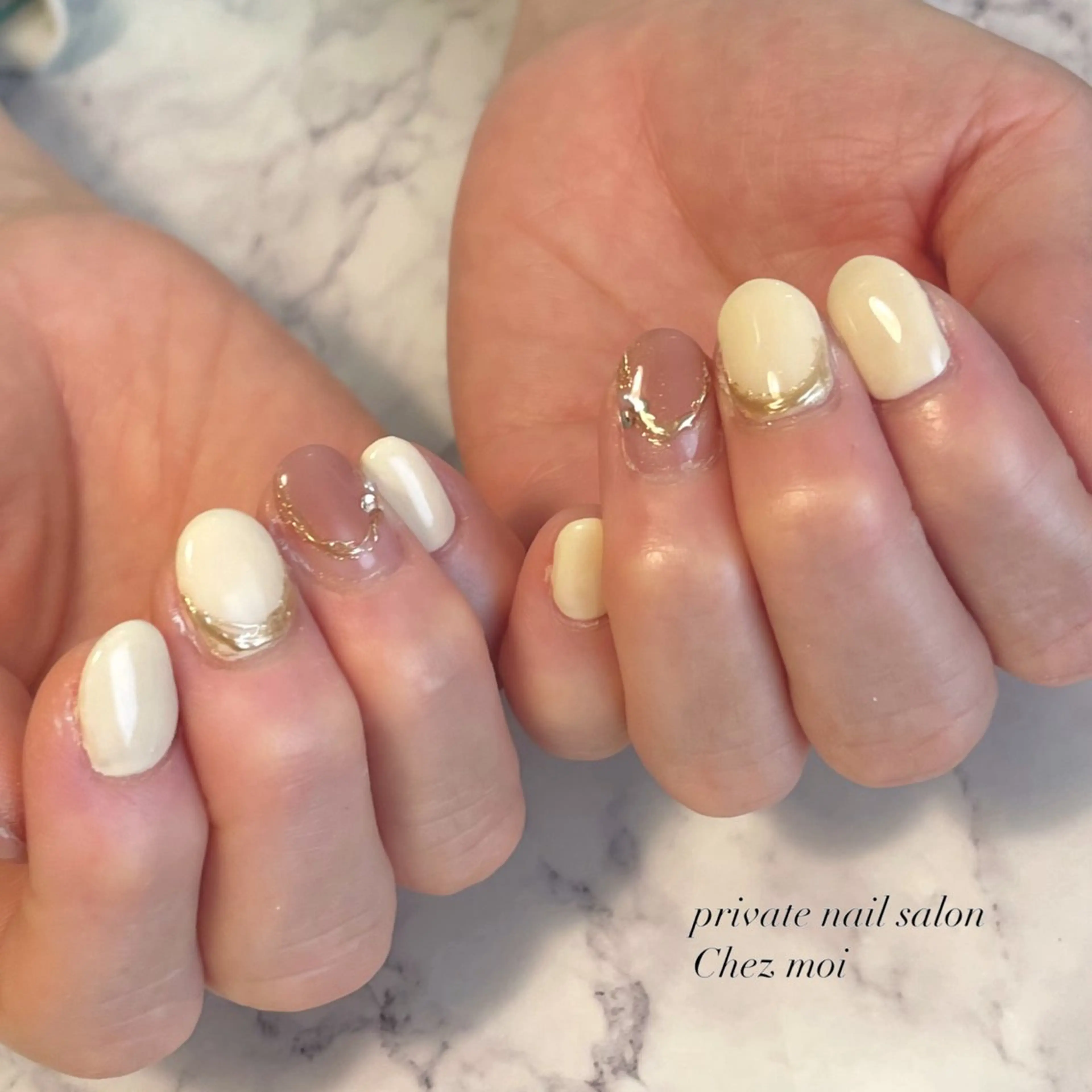 ネイル KOMINE TOMOKOのネイルデザイン