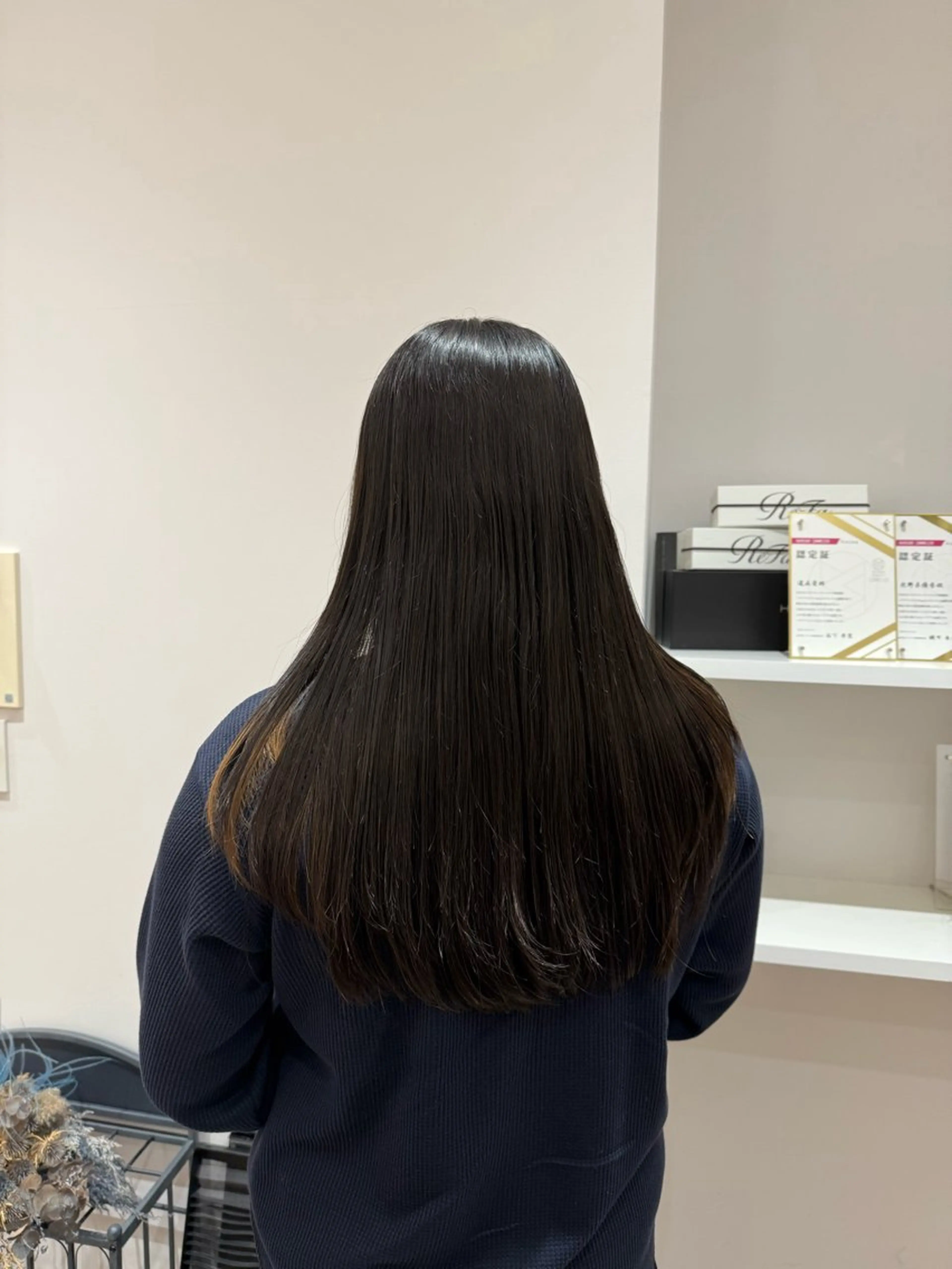 ロング RosierBlue 工藤のヘアスタイル