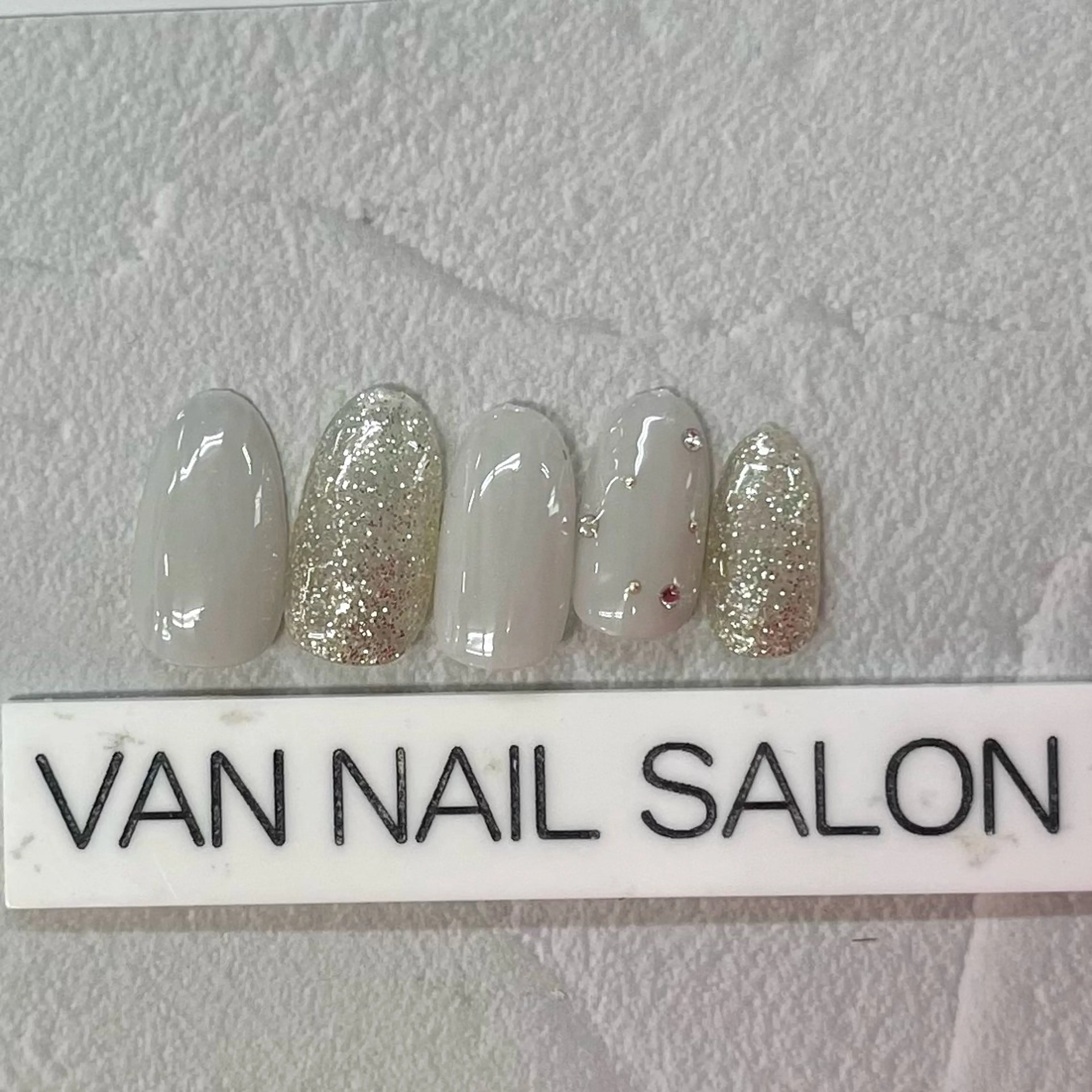 ネイル ハンドネイル Van Nail Salonのネイルデザイン