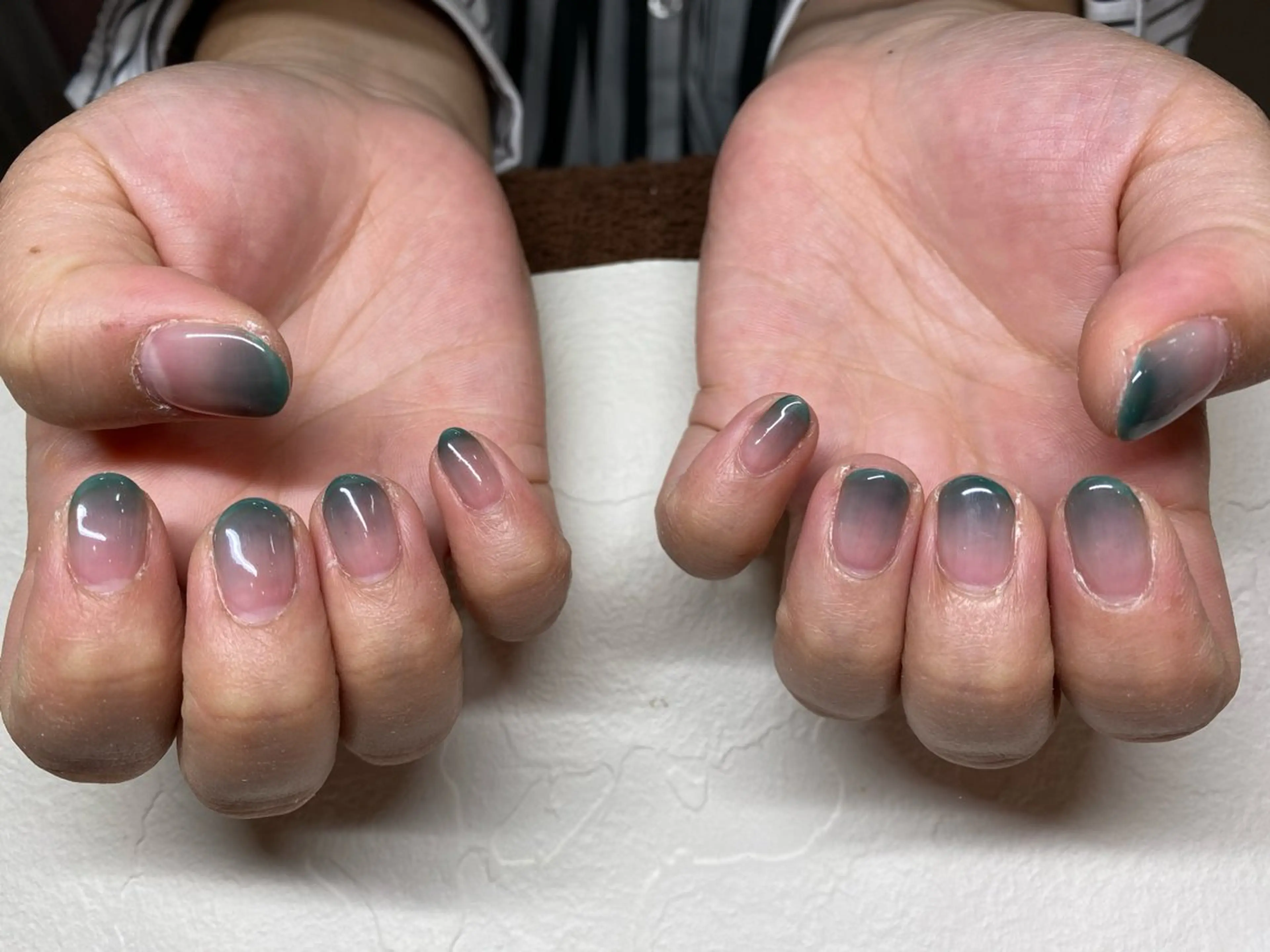 ネイル 岡本 優子のネイルデザイン