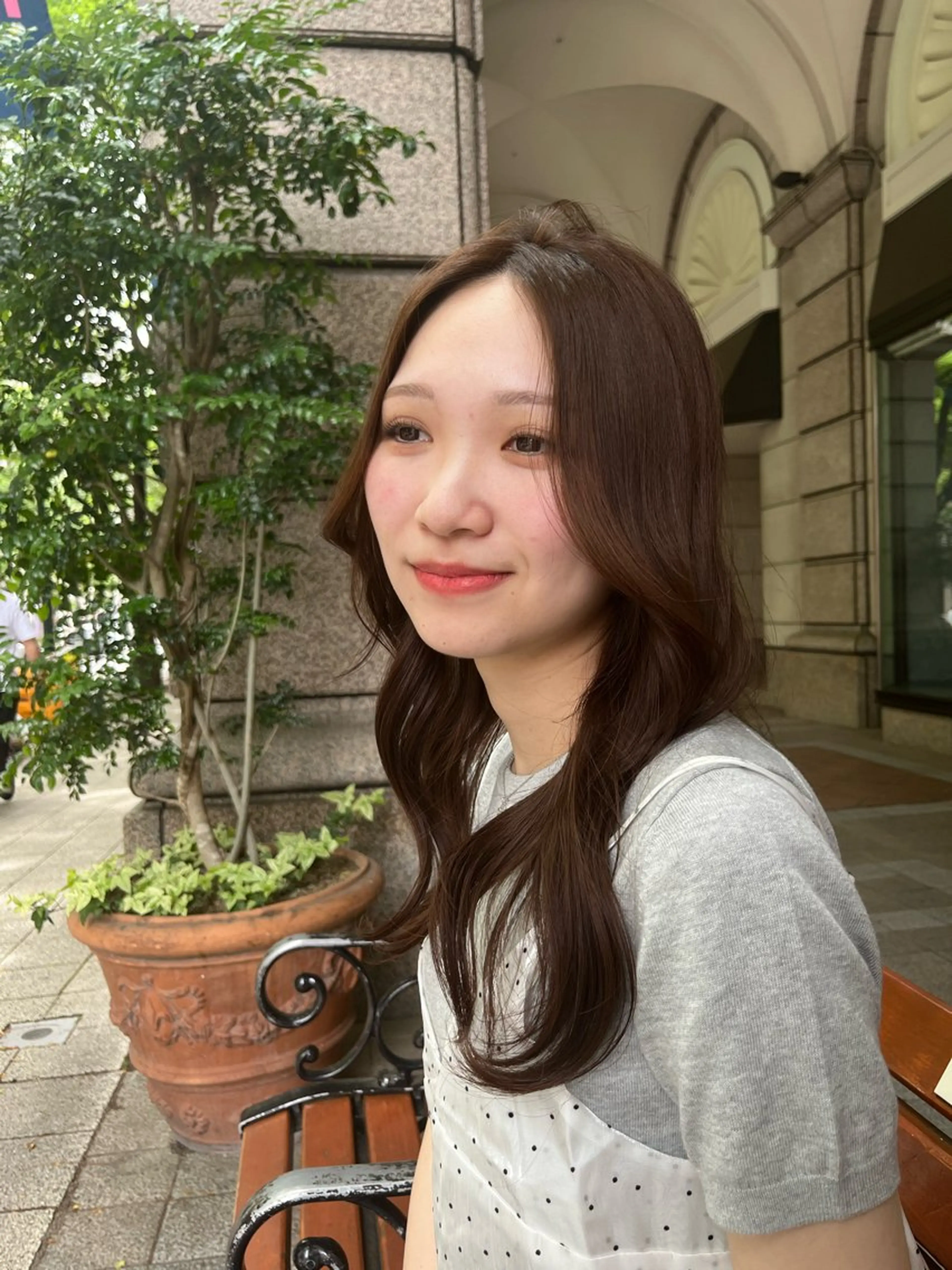 カラー ベージュカラー アンドウ アカリのヘアスタイル