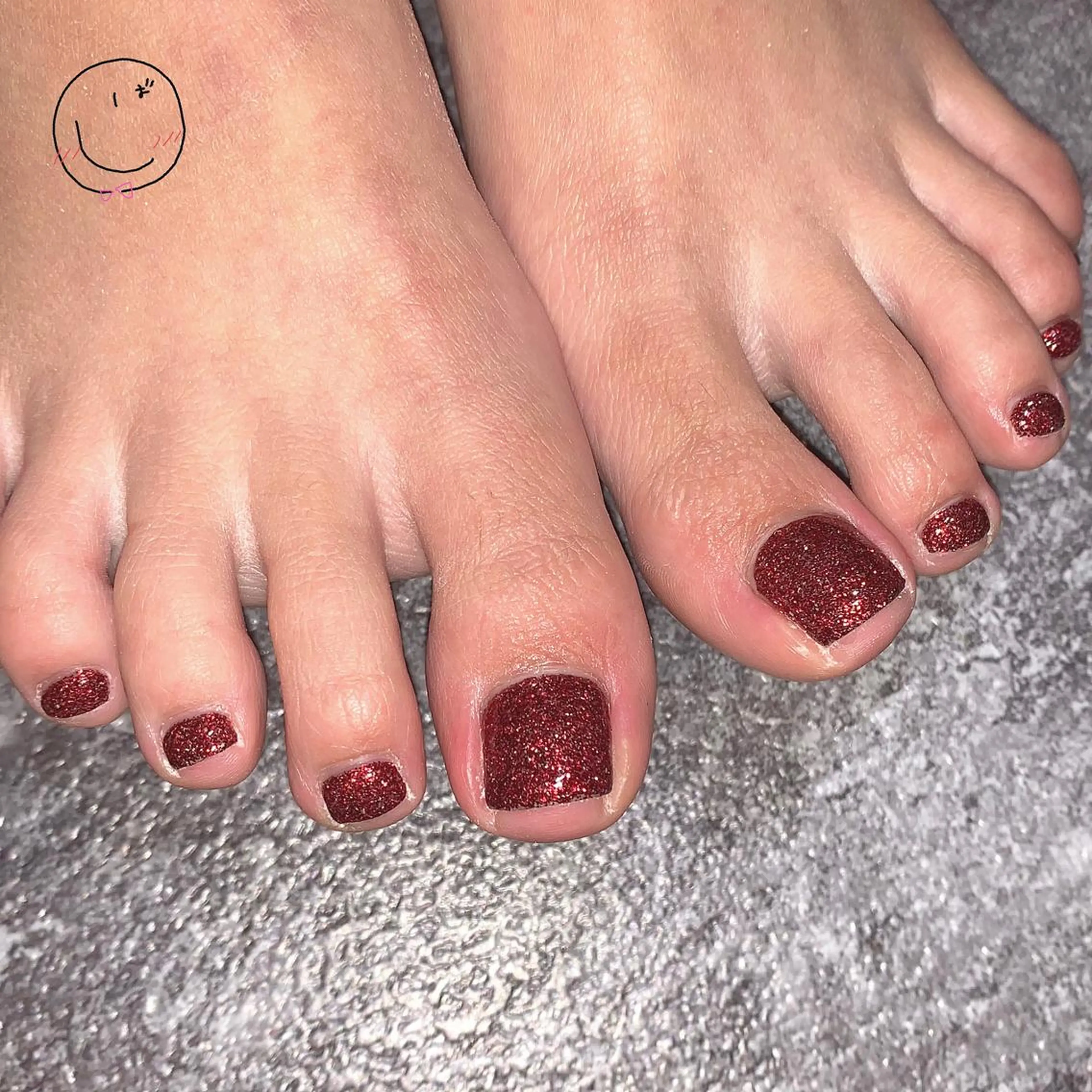 ネイル フットネイル ジェルネイル メンズネイル ワンカラーネイル 赤色 chik所属・chik shibaのネイルデザイン