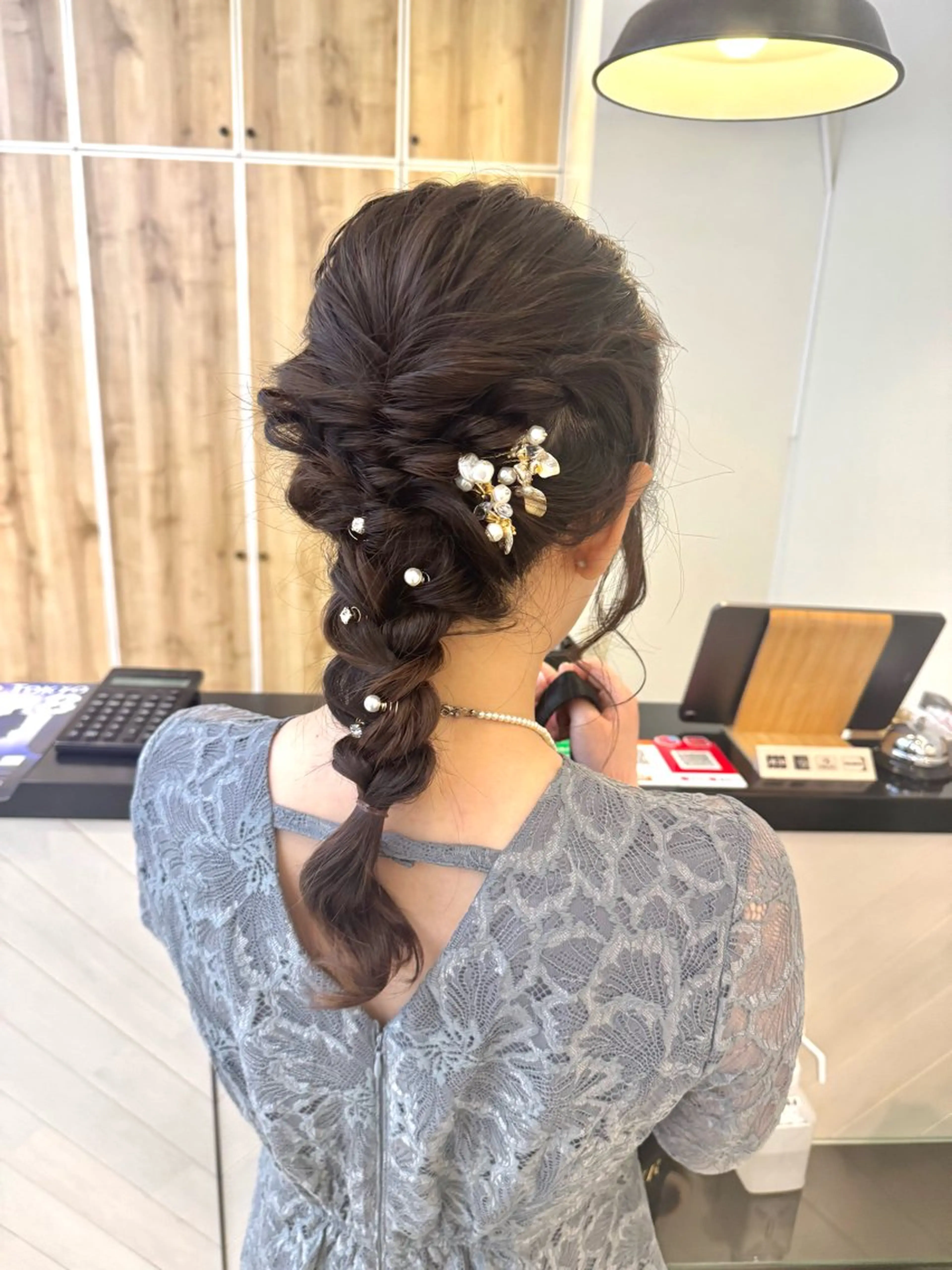 ヘアセット apish aoyama所属・武 愛子の眉毛・アイブロウイメージ