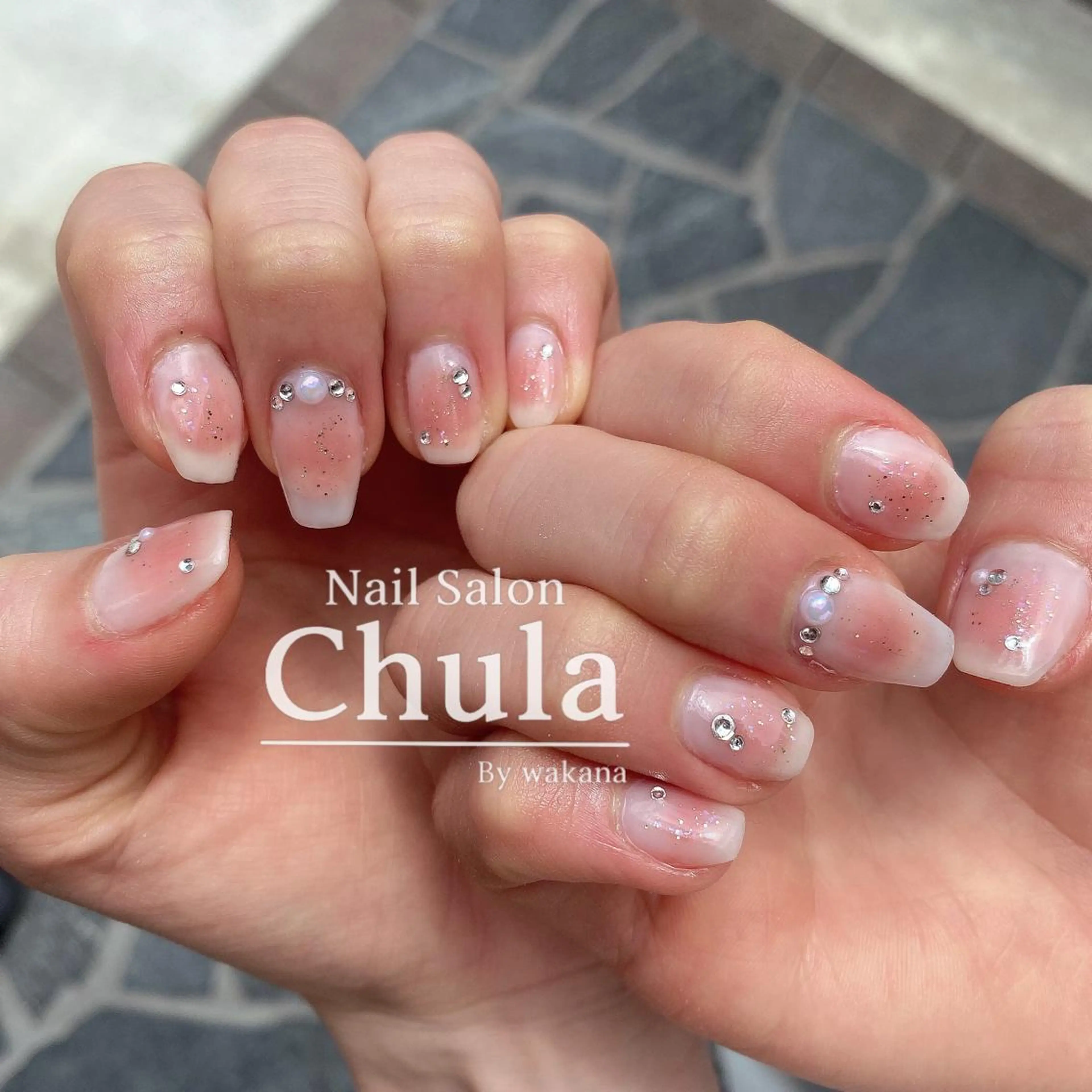 ネイル チークネイル 韓国ネイル オフィスネイル ピンク ストーンネイル ハンドネイル Nailsalon Chulaのネイルデザイン