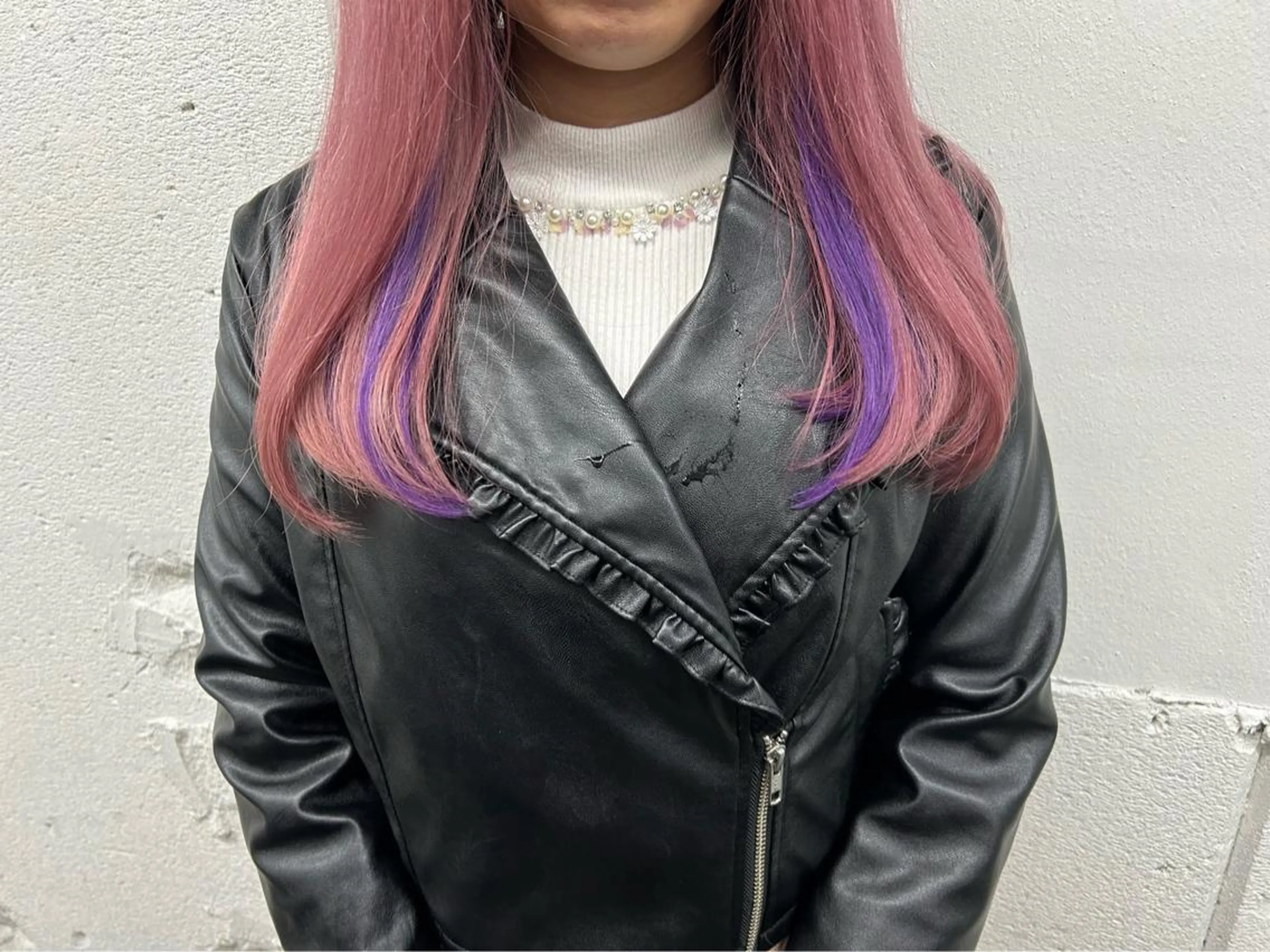 ミディアム カラー シールエクステ ダブルカラー ハイライトカラー ハイトーンカラー エクステ シールエクステの女神 🍑Momo🍑のヘアスタイル