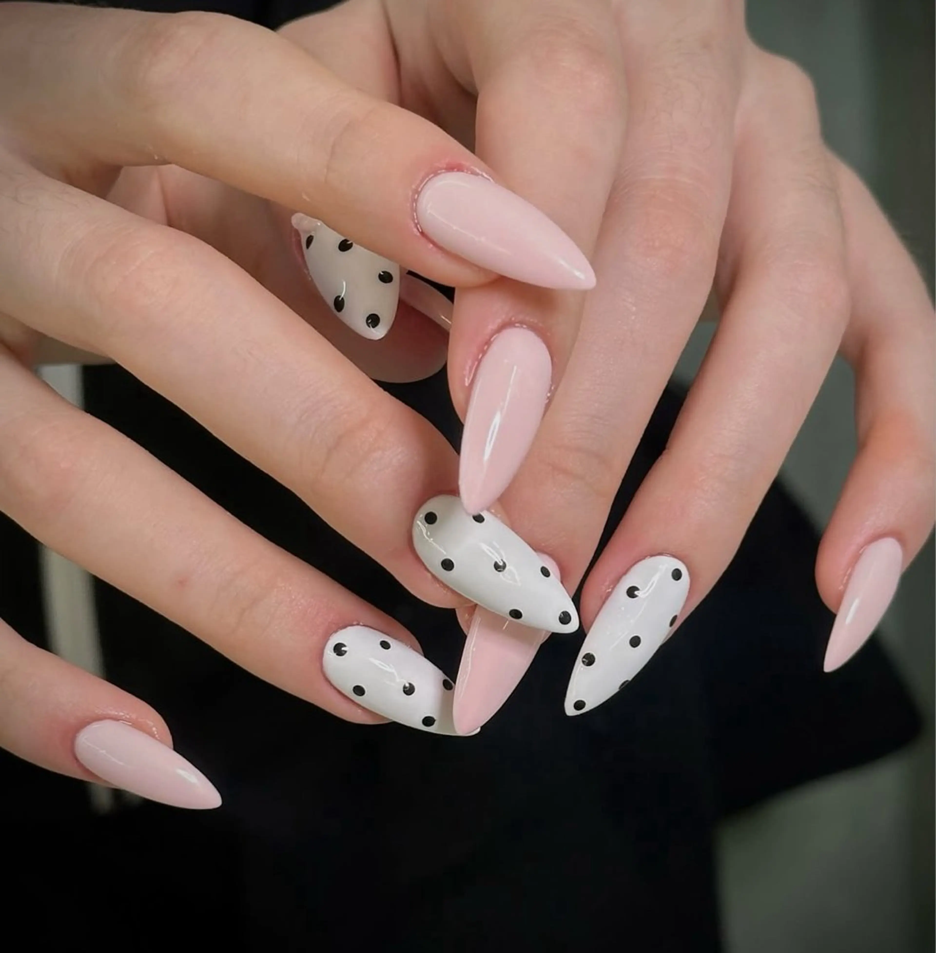 ネイル アートネイル ジェルネイル グラデーション マグネットネイル ニュアンスネイル ハンドネイル Ryu Nail Studio所属・Ryu nail studioのネイルデザイン