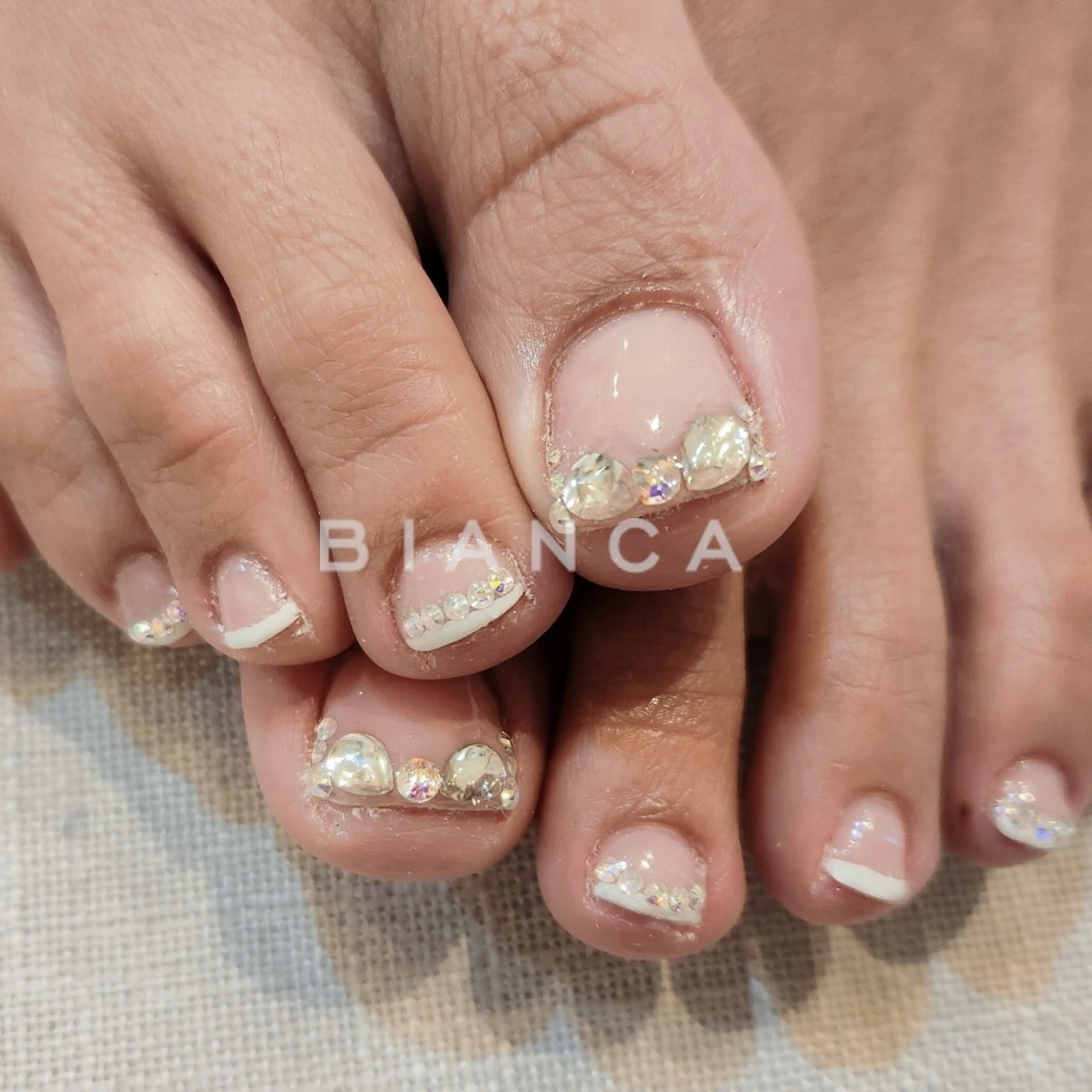 ネイル キラキラネイル 持ち込み ピンク ワンホンネイル フットネイル Bianca名駅店 あゆのネイルデザイン