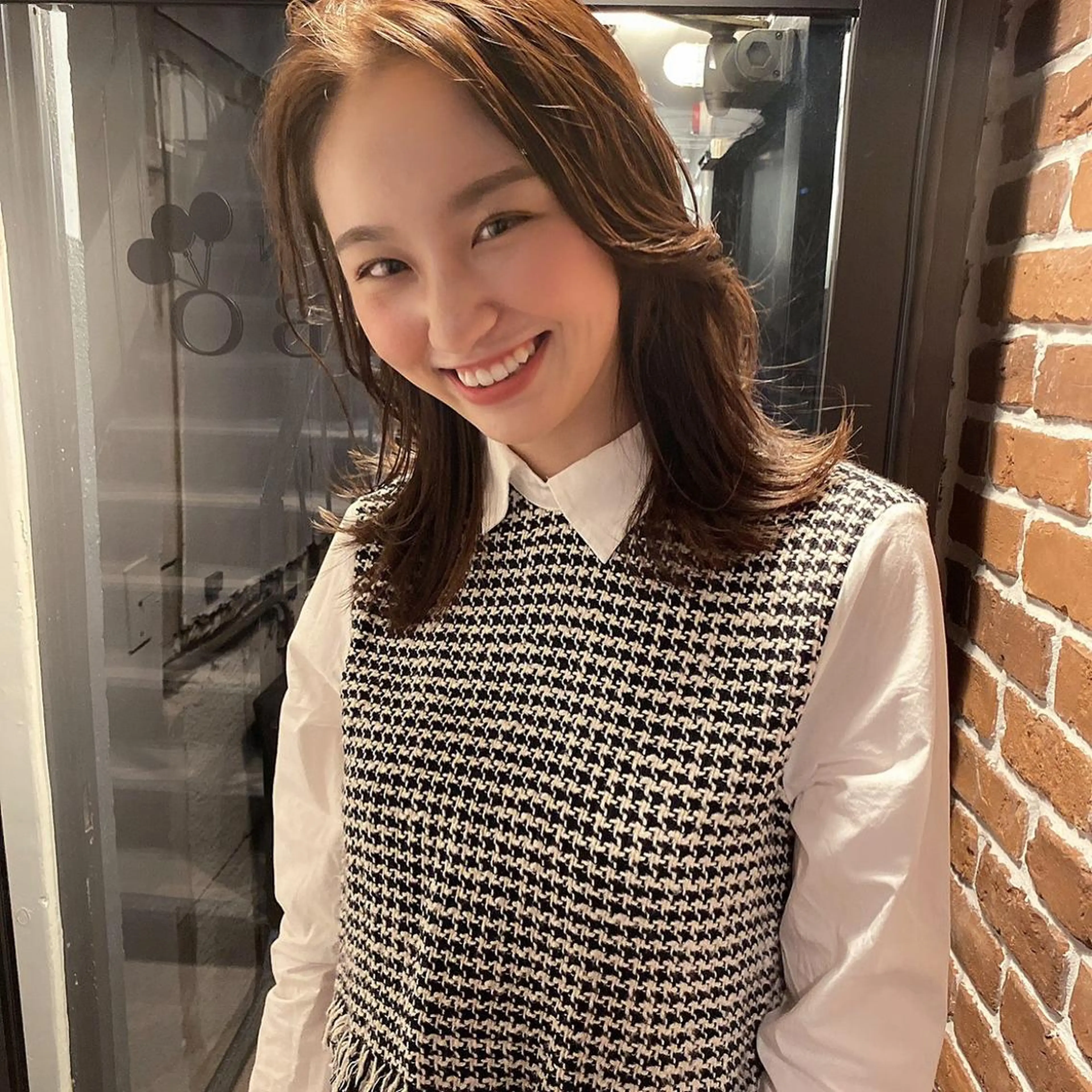 ミディアム カット ヘアカラー トリートメント また会いたくなる 美容師【KENTA】のヘアスタイル