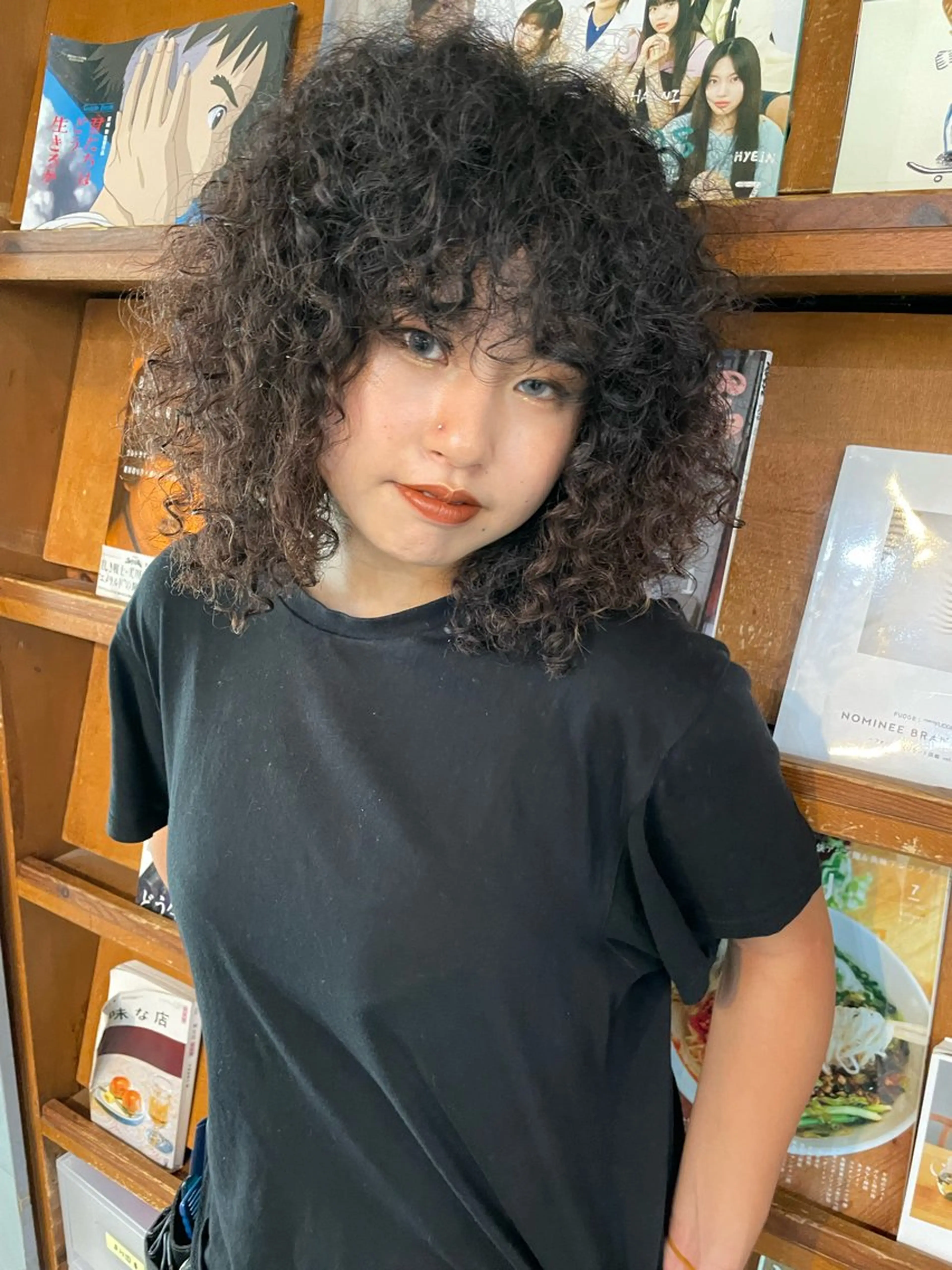 ミディアム パーマ 金尾 凜のヘアスタイル