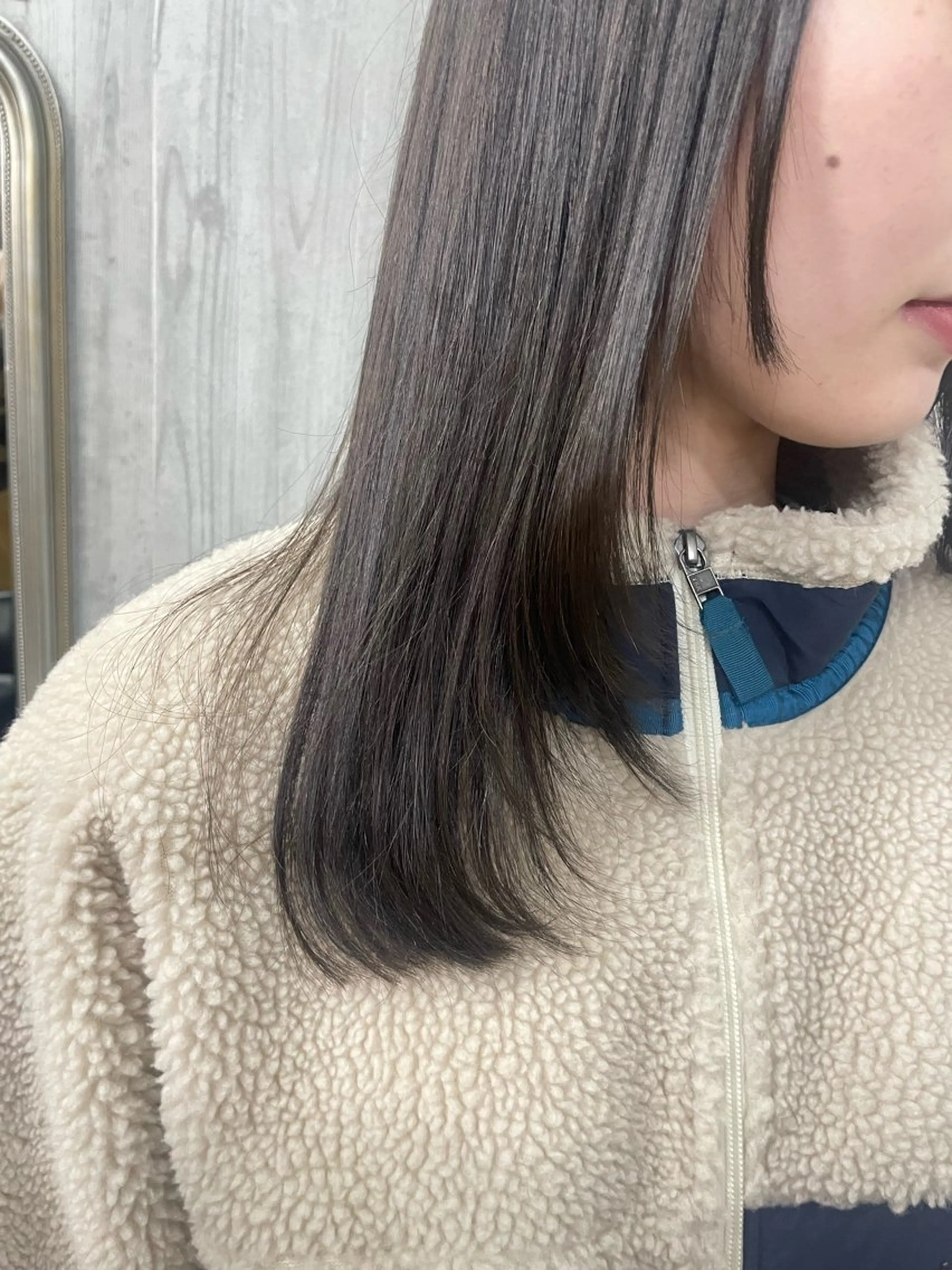 ロング 顔まわりレイヤー レイヤーカット 💫siesta ・スズノ🐈💫のヘアスタイル