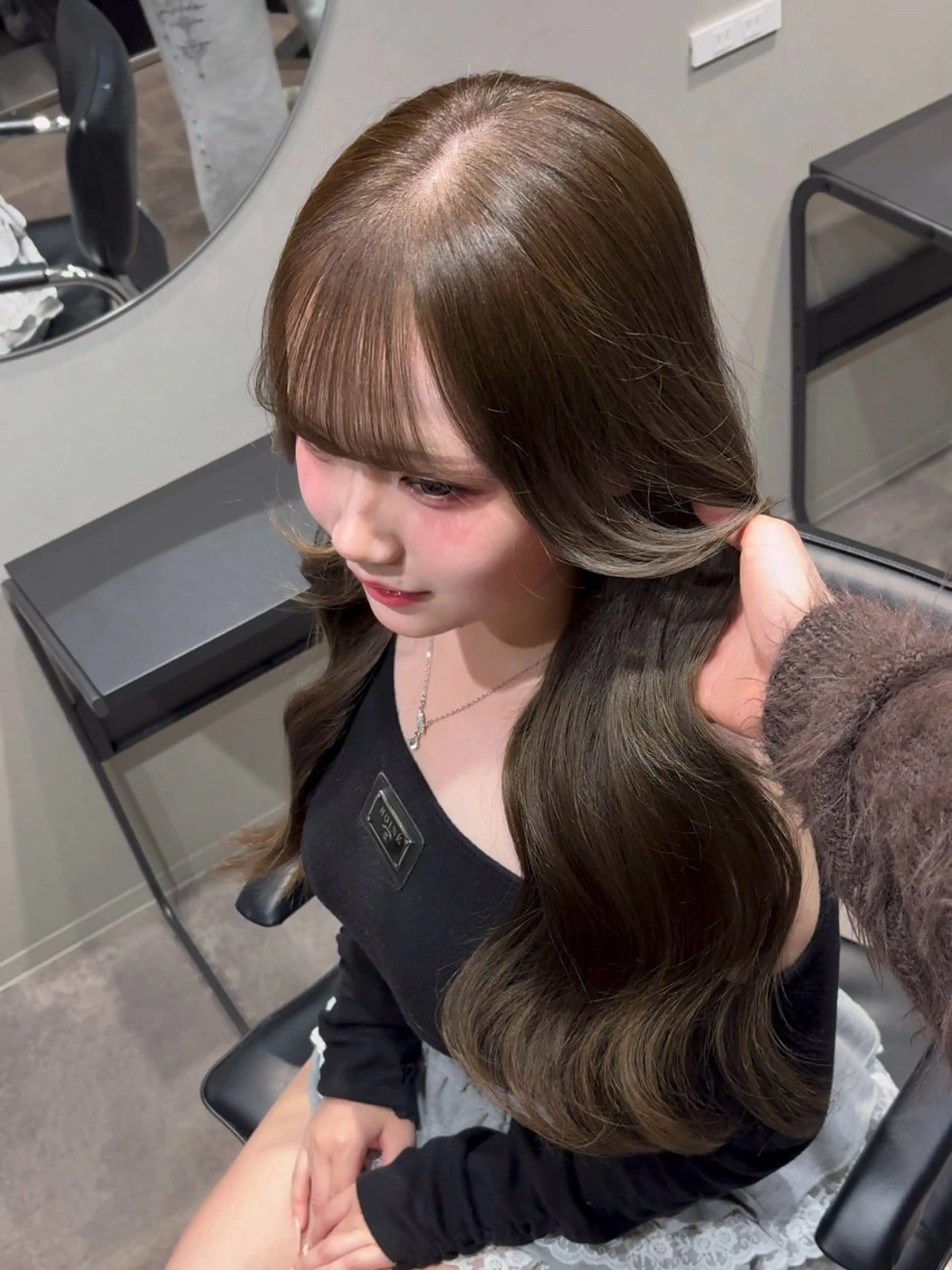 カラー ブリーチ ブリーチなしカラー ヘアカラー meby所属・🩵福岡ブリーチなし カラー/紫音🩵のヘアスタイル