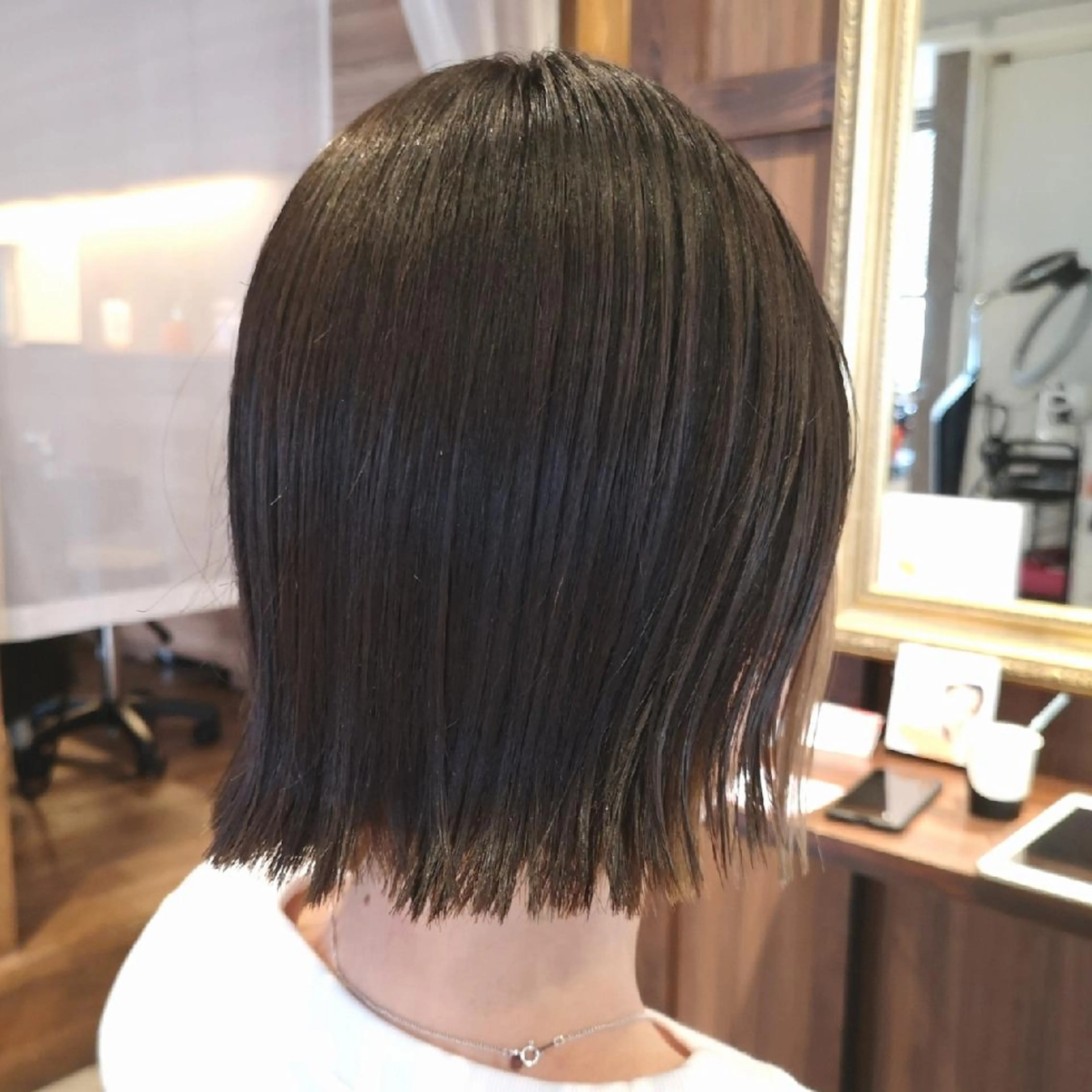 ショート カラー ミストバング  フェイスフレーミング ボブ ✨艶髪✖癒し✨🍀 miyazawaのヘアスタイル