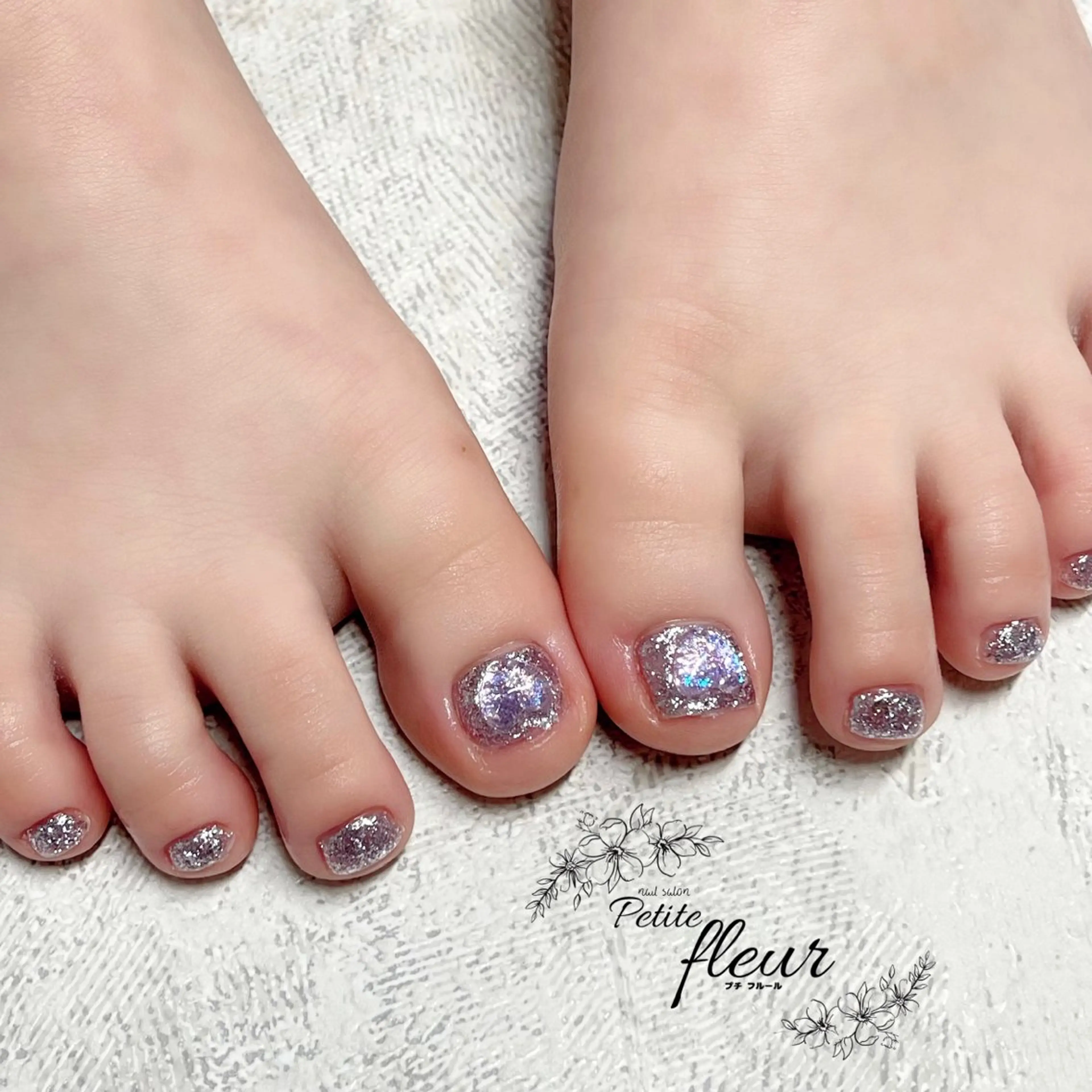 ネイル フットネイル ジェルネイル ハート 氷ネイル・うるうるネイル ラメ(グリッター) フットネイル ❁⃘*。Petite fleur❁⃘*りさのネイルデザイン
