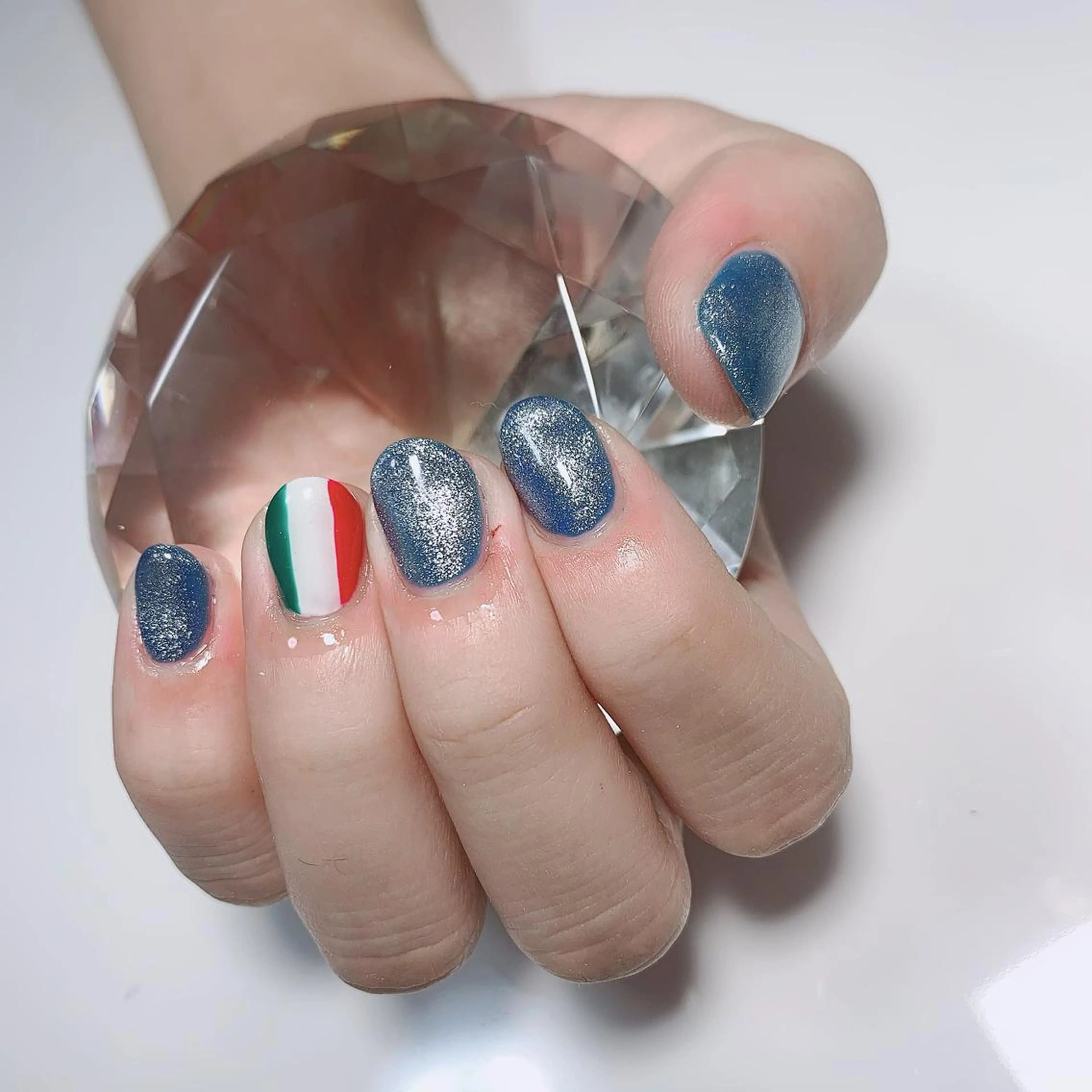 ネイル ジェルネイル マグネットネイル salon de belnetta所属・kayo 💅のネイルデザイン