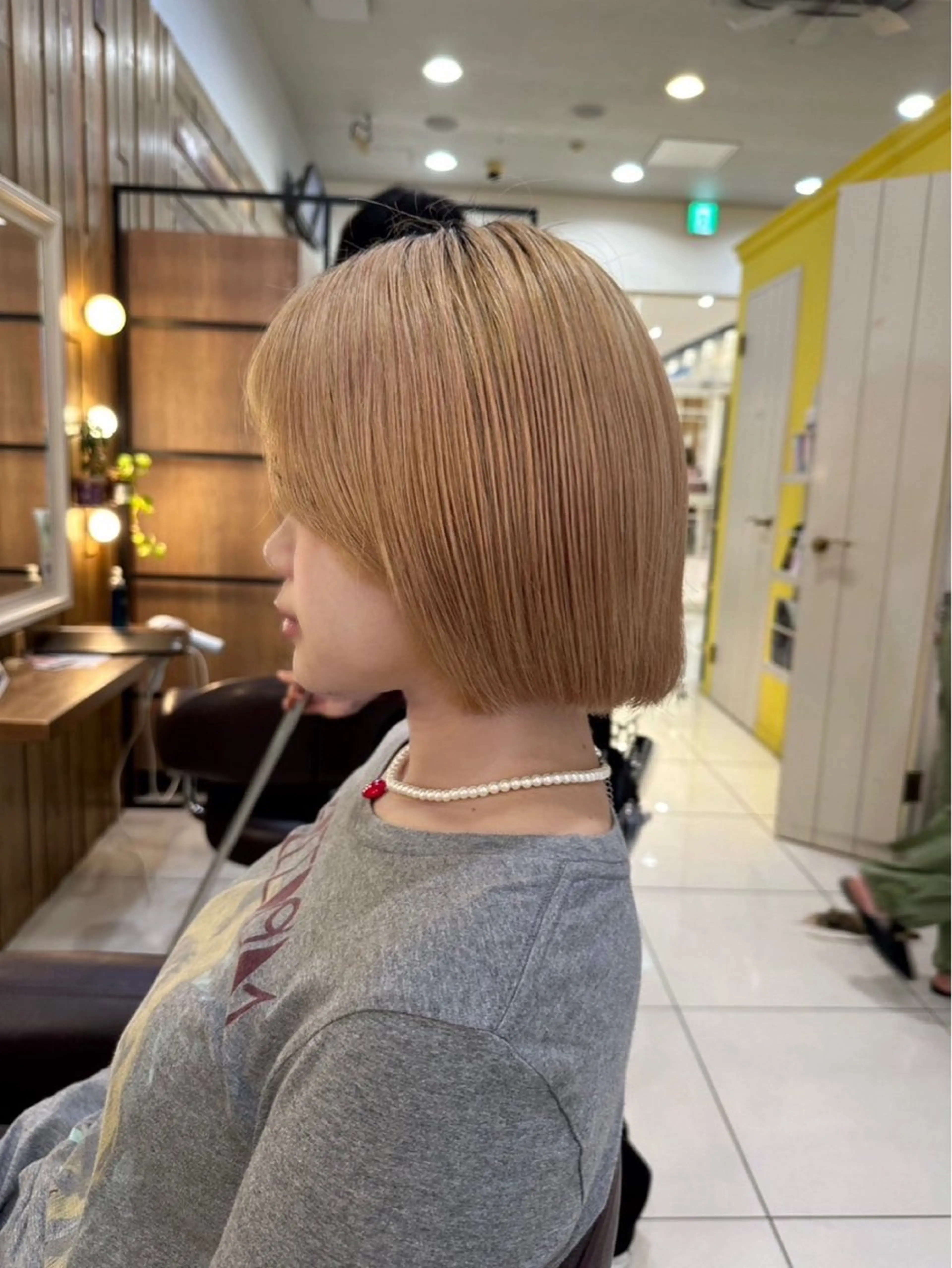 ミディアム 切りっぱなしボブ ボブ Ancheri by flammeum戸塚店所属・ひな/ボブカット/ ブリーチなしWカラーのヘアスタイル