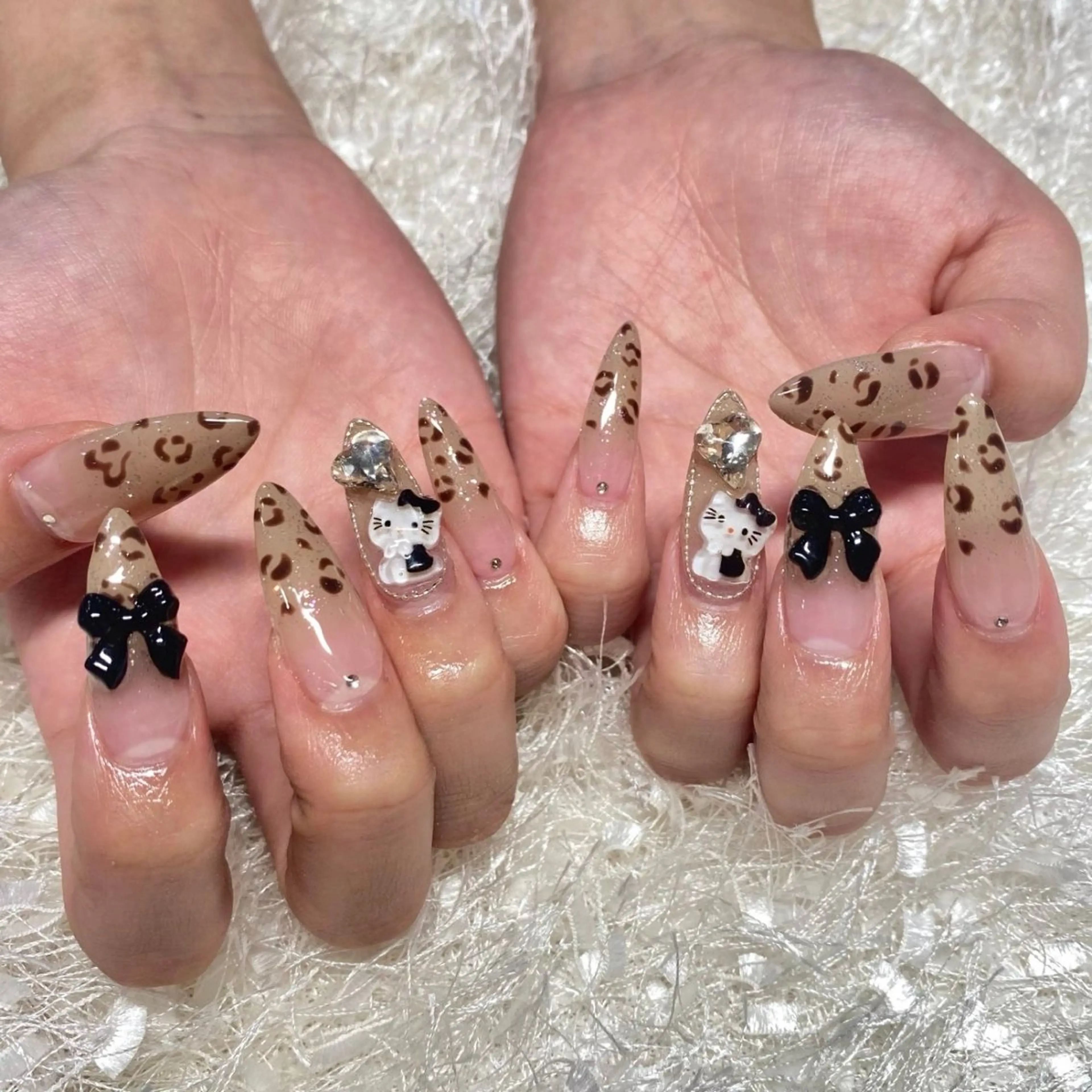 ネイル 長さ出し フレンチネイル ジェルネイル グラデーション 韓国ネイル ハンドネイル Nail&eye Belire 新宿のネイルデザイン