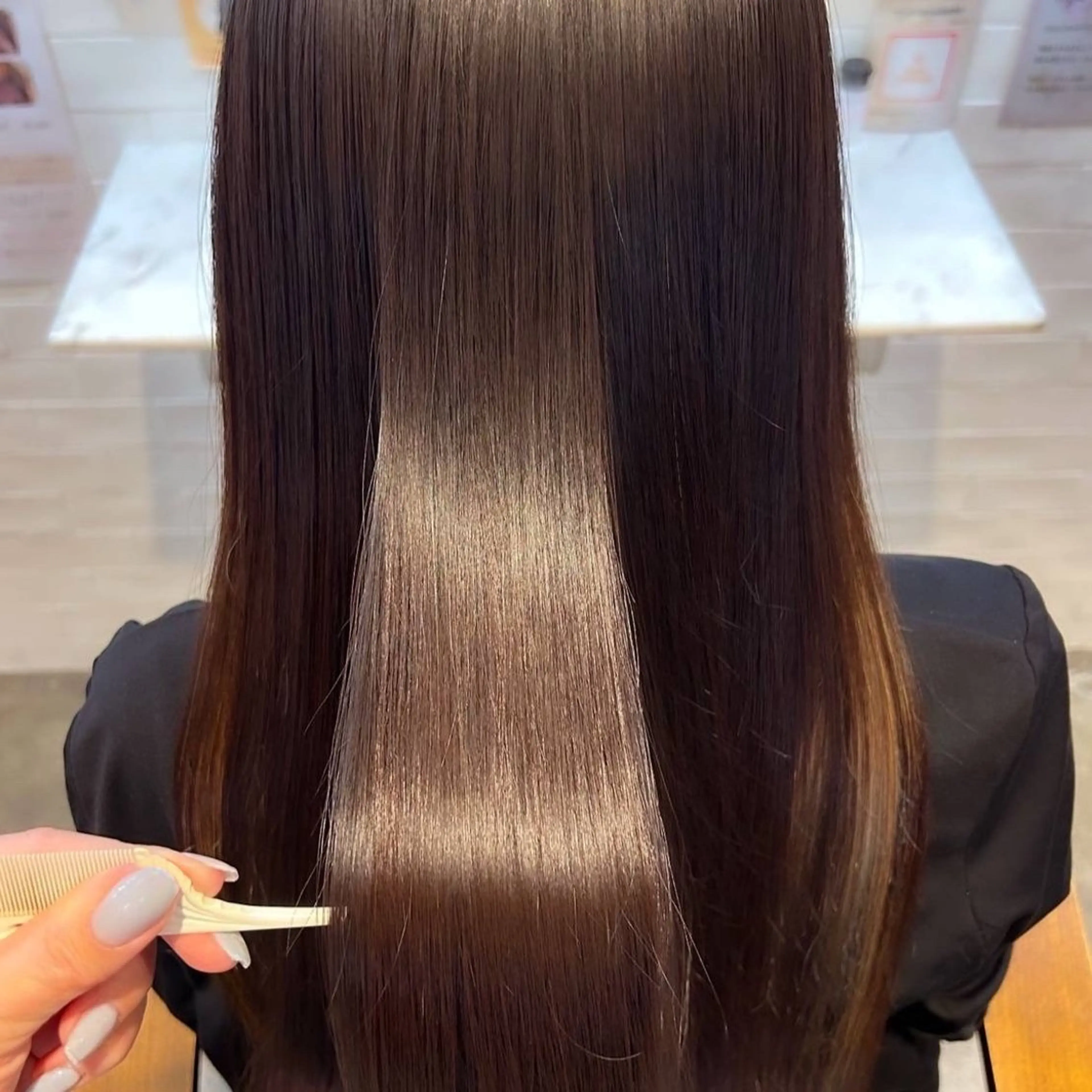 カラー 髪質改善 中島 花彩のヘアスタイル