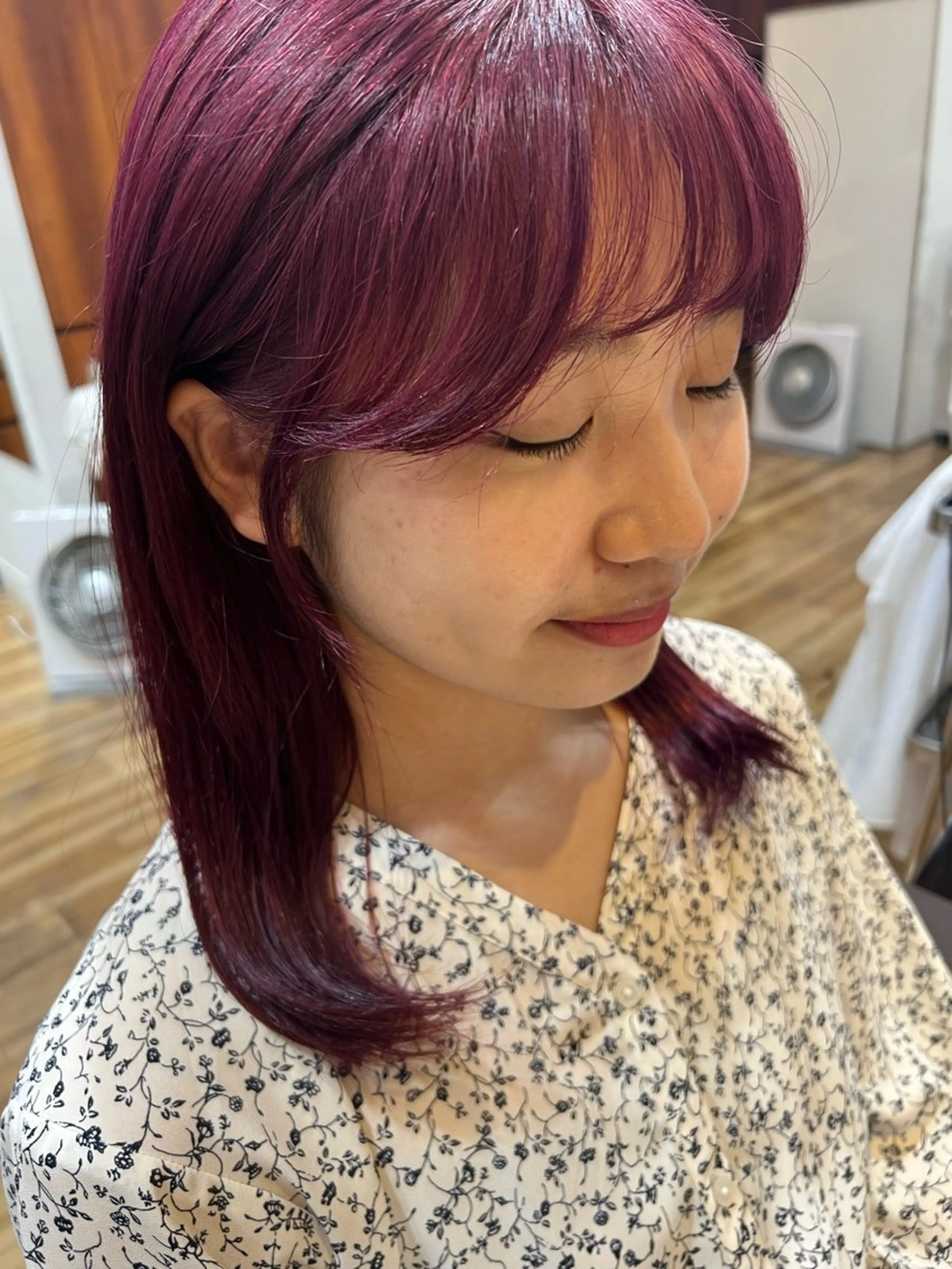 ミディアム カラー カット ヘアカラー しみず さくら🌸のヘアスタイル