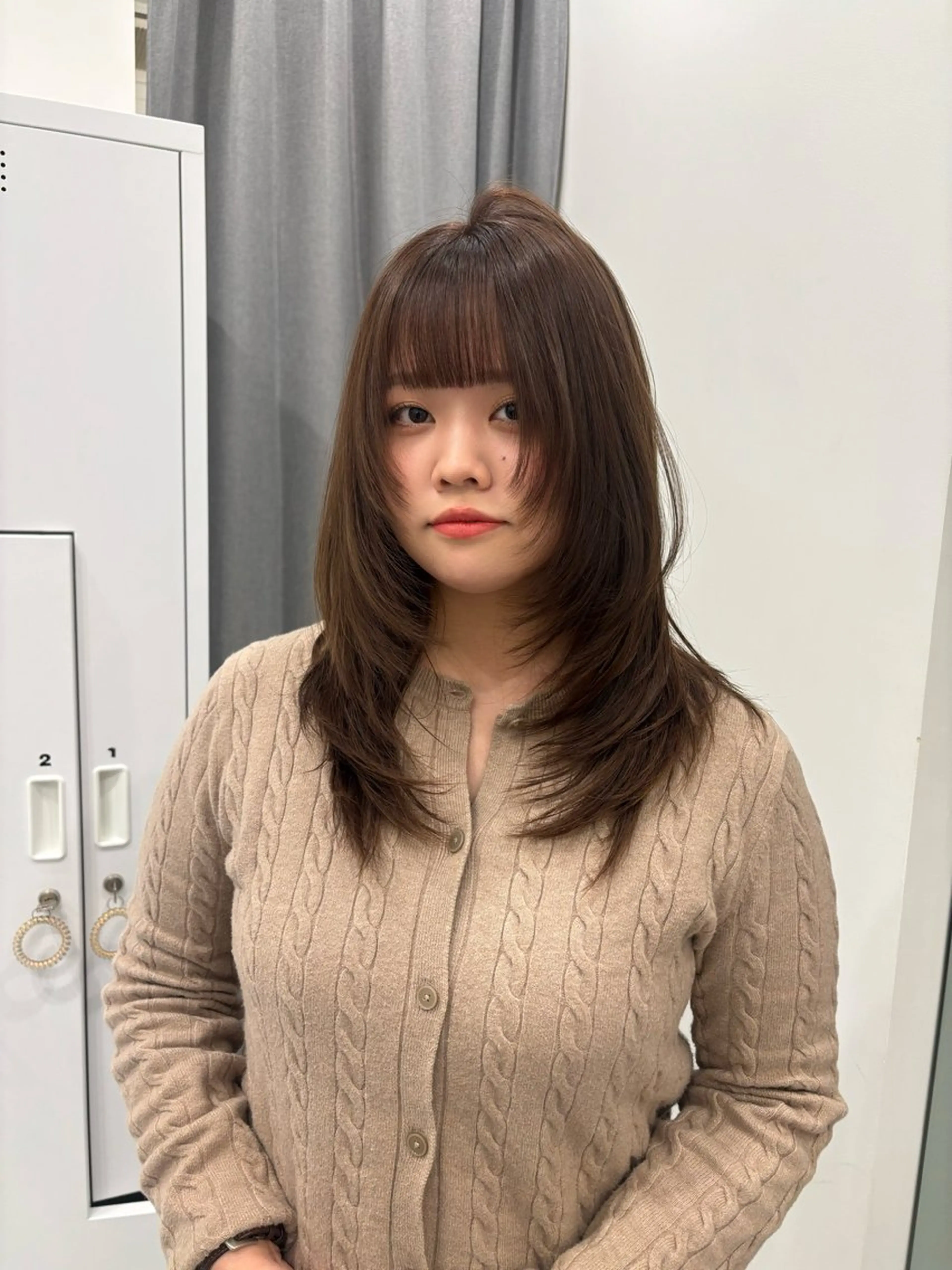 セミロング レイヤーカット カット ヘアカラー トリートメント レイヤーカット🎀 kanaのヘアスタイル