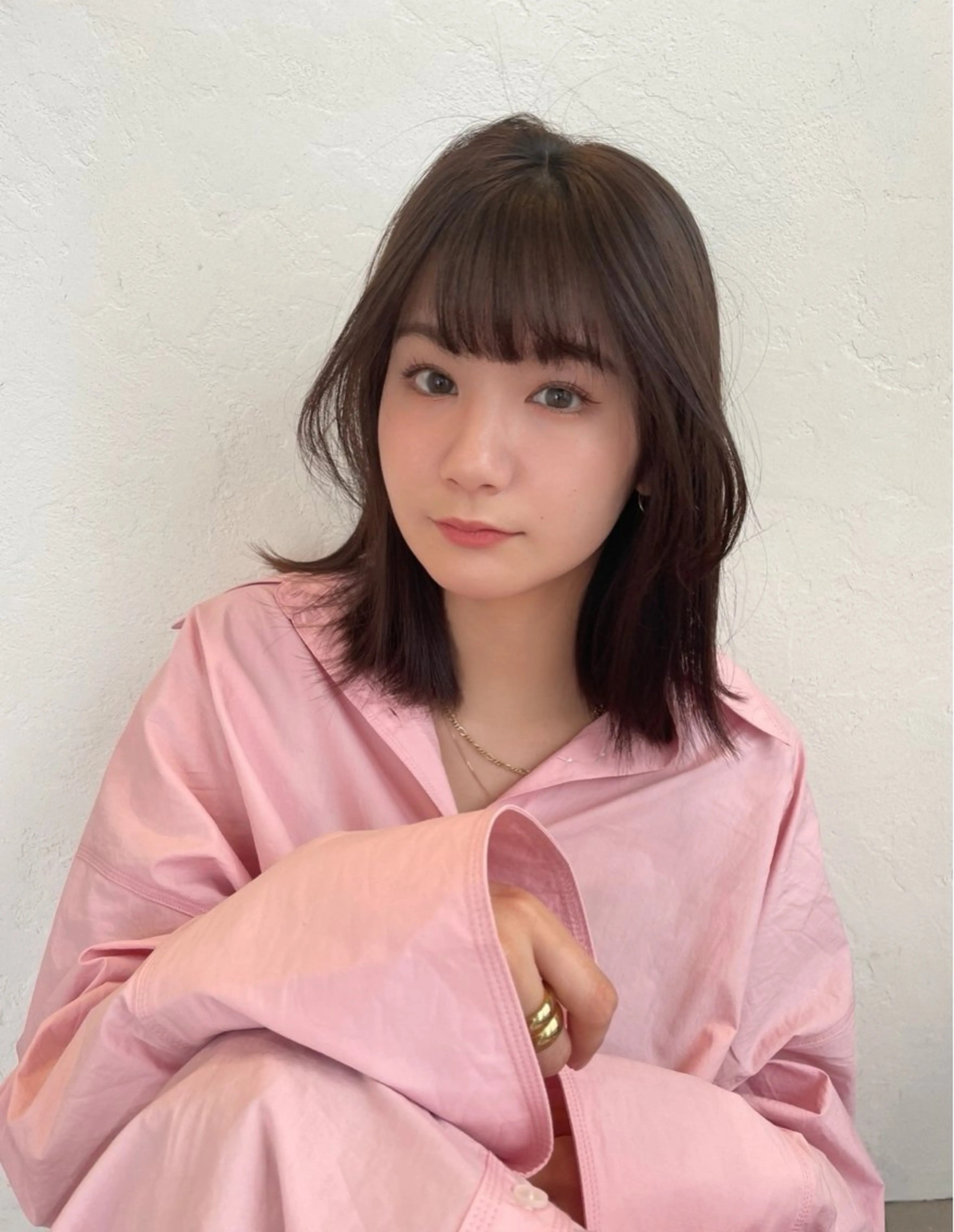 ミディアム カラー グレージュ レイヤーカット カット ヘアカラー トリートメント レイヤーカット🎀 kanaのヘアスタイル