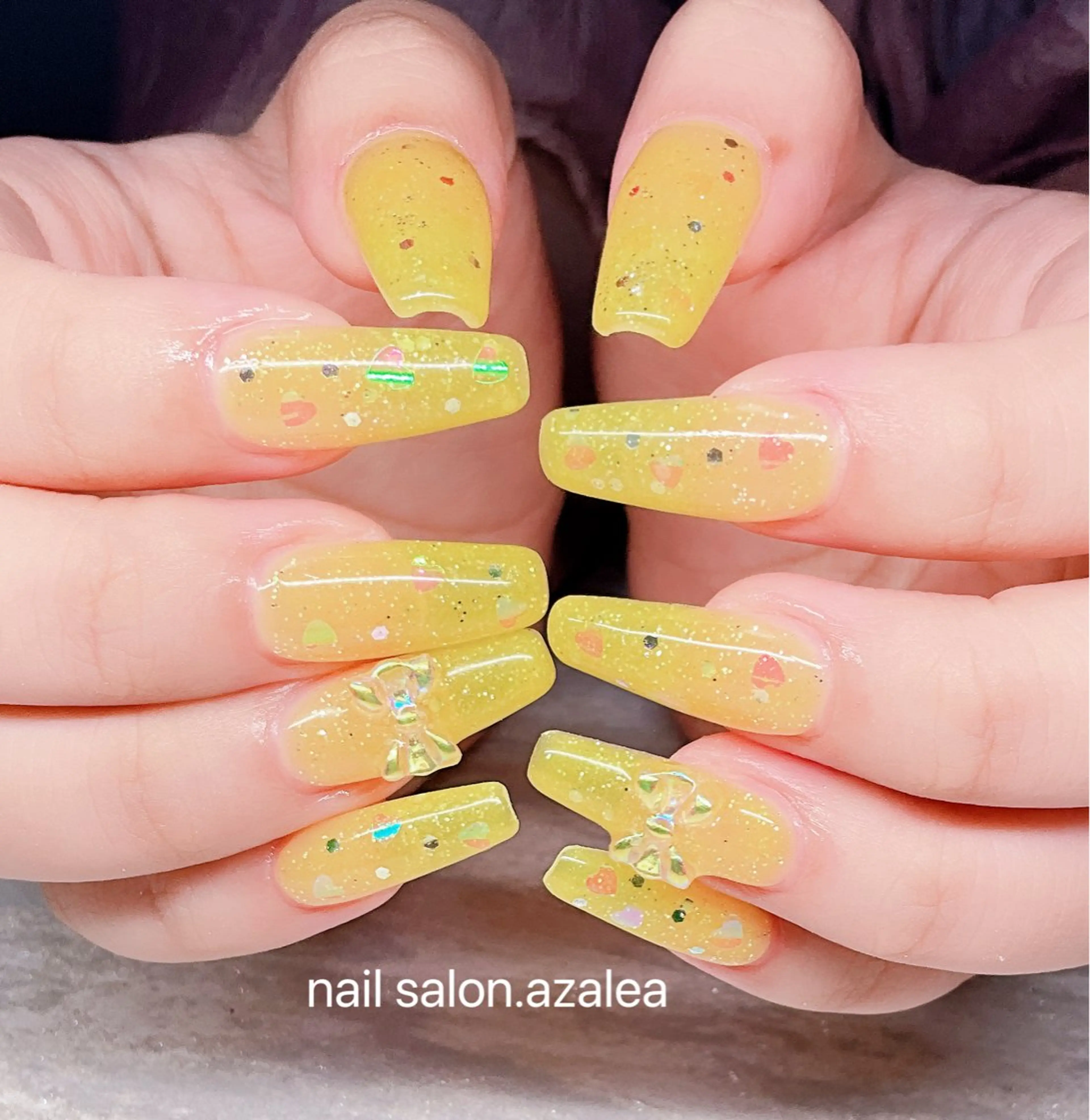 ネイル リボン ハンドネイル R inのネイルデザイン