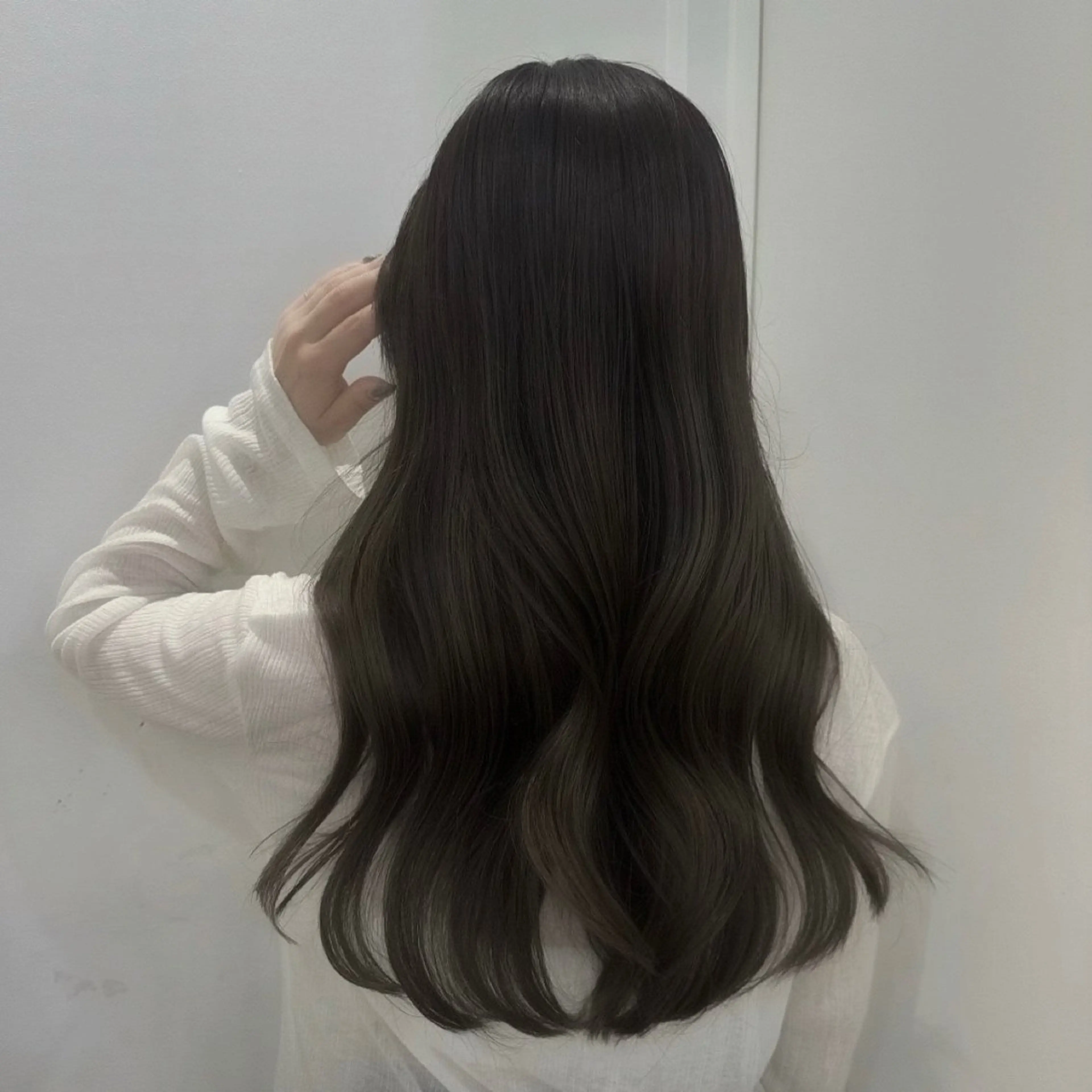 セミロング ハタケナカ コトネのヘアスタイル